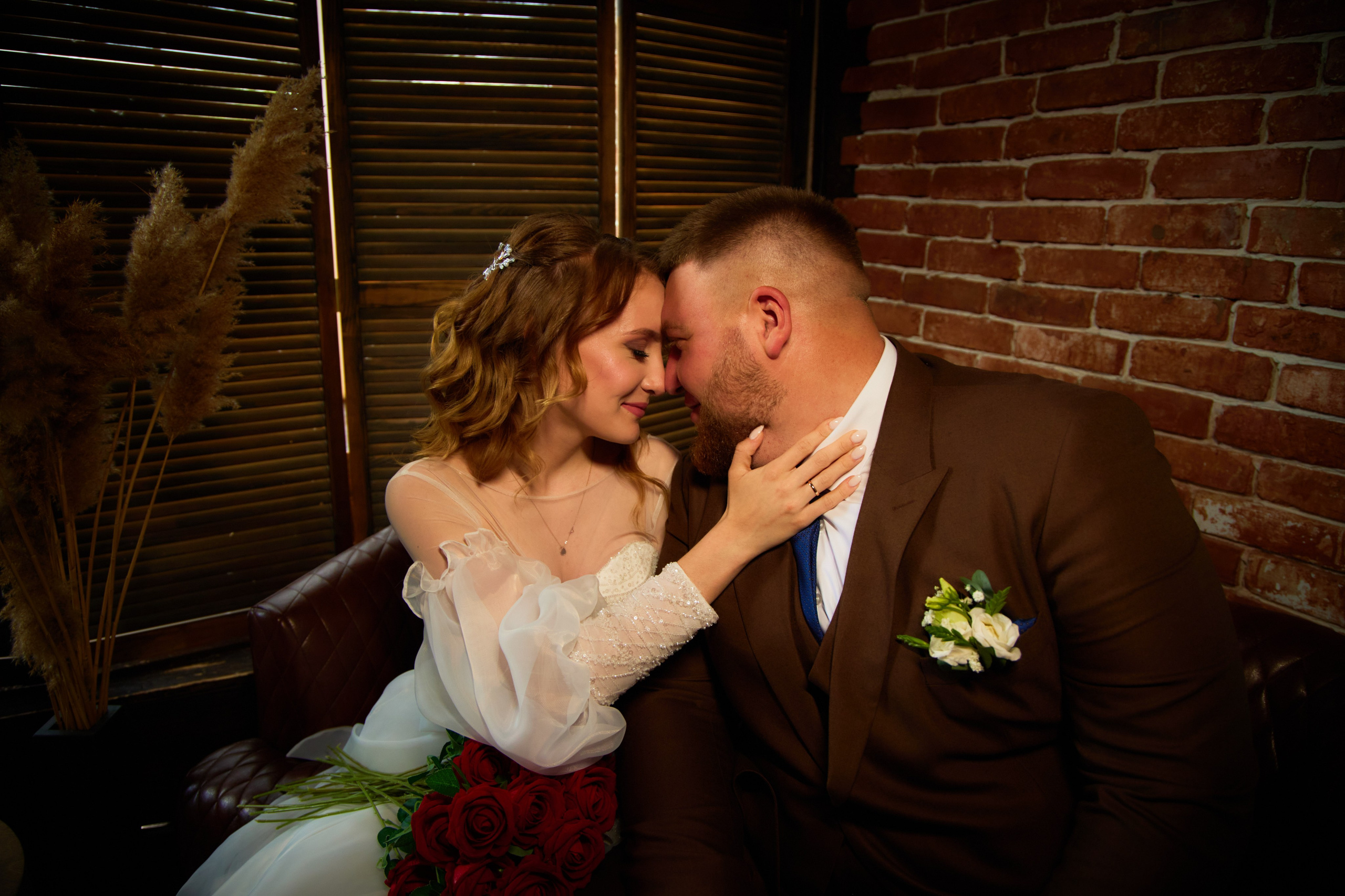 Свадебная фотосессия в фотостудии Дмитрия и Екатерины. Свадебный видеограф и свадебный фотограф в Самаре Олег Слеб