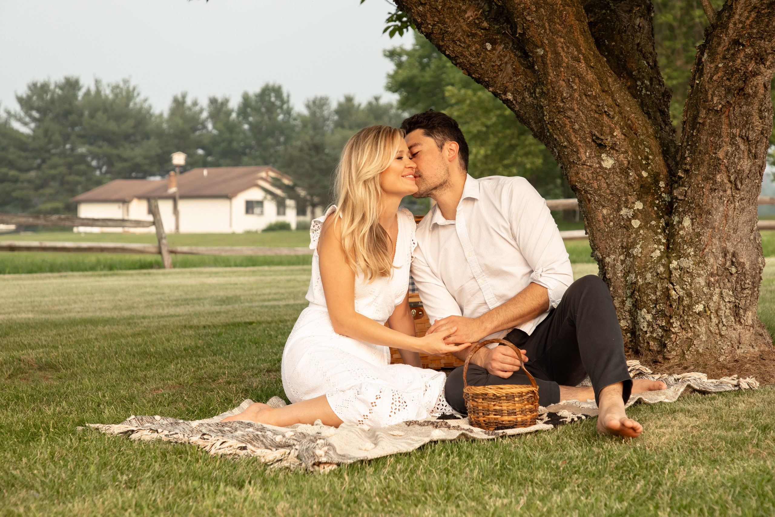 Love Story. Family photographer in Eastern Pennsylvania, Inna Nairn