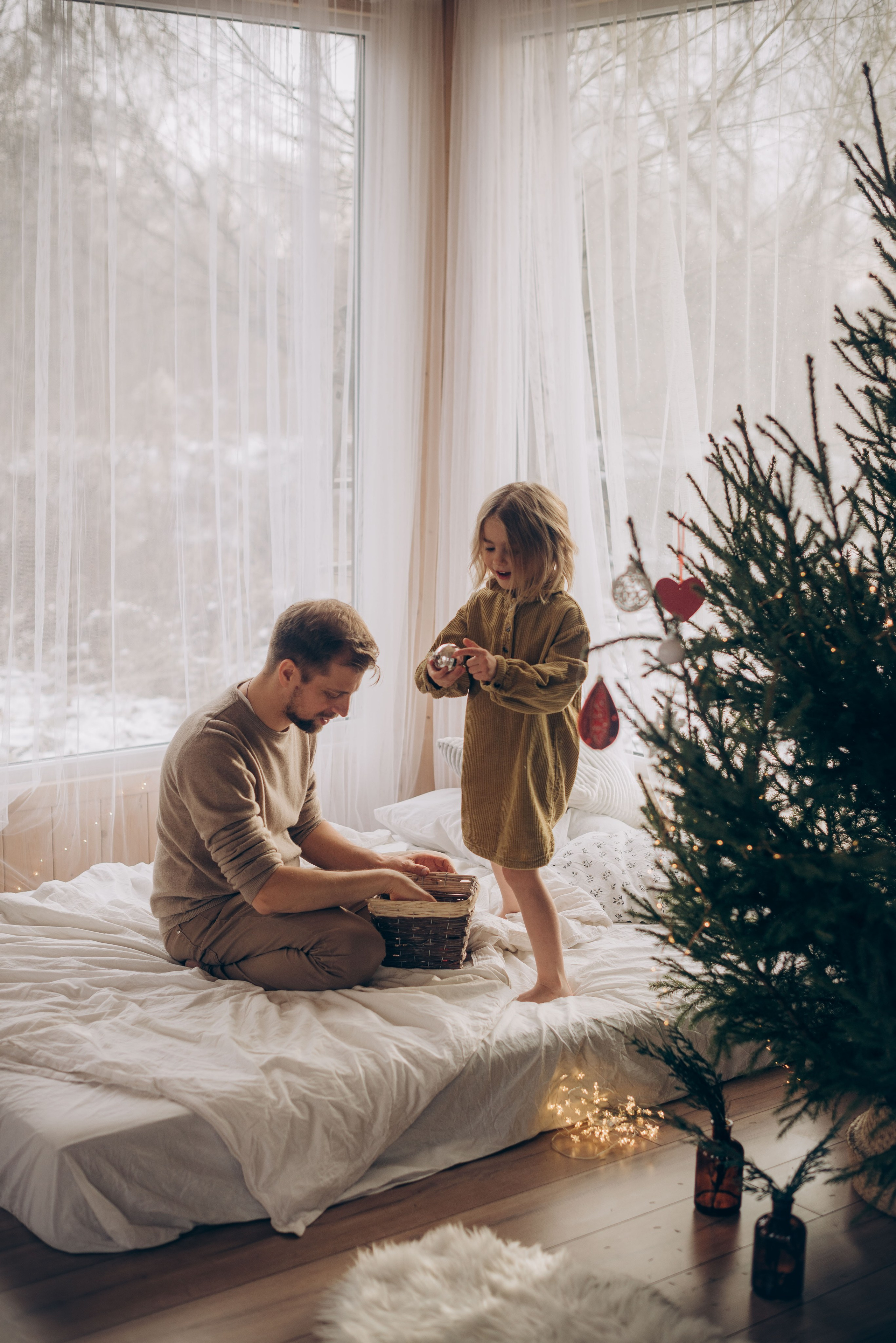 Семейная новогодняя фотосессия в студии. Семейный фотограф в Домодедово и Москве Елена Пичугина