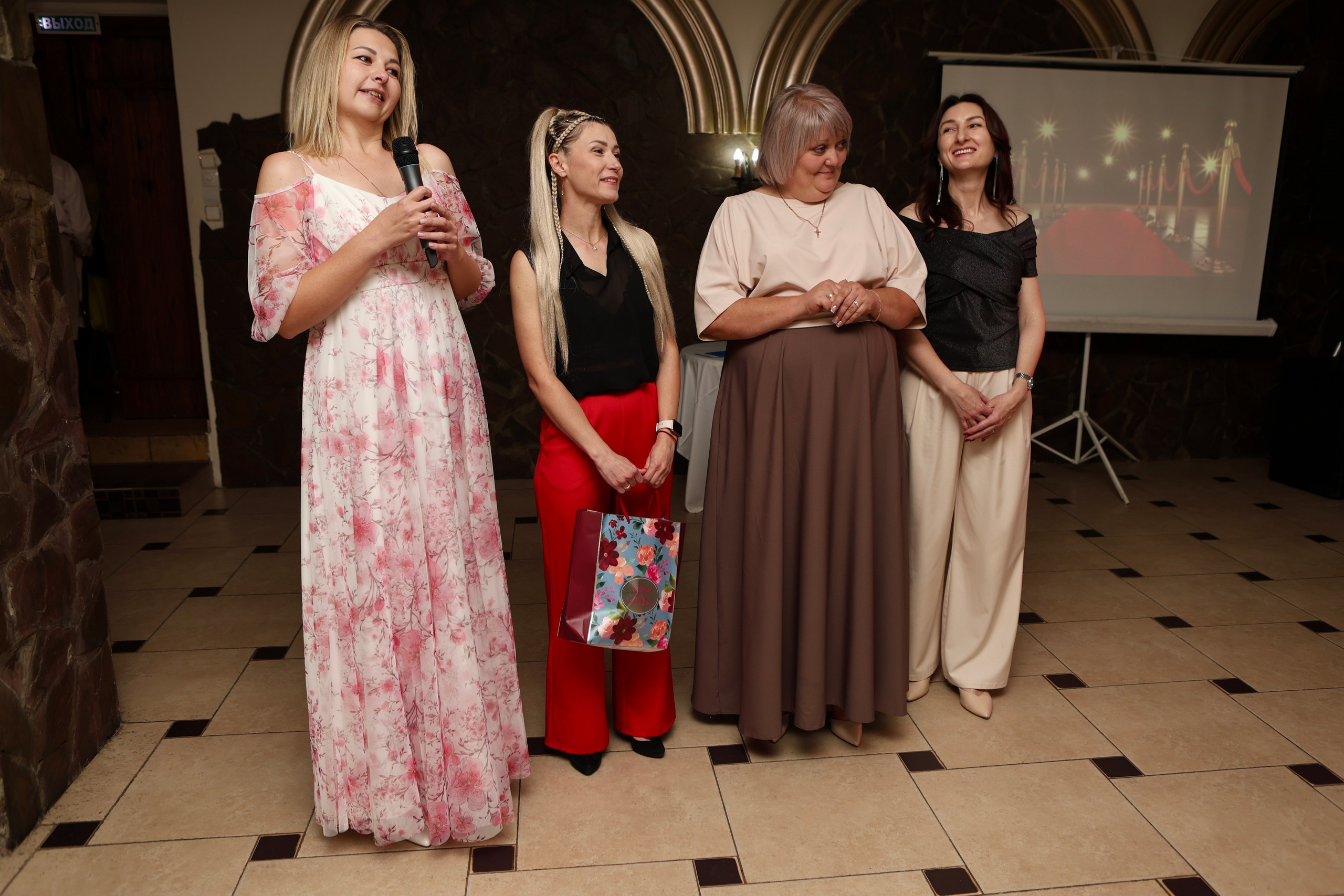 Школьный выпускной. Фотограф в Курске Смирнов Евгений