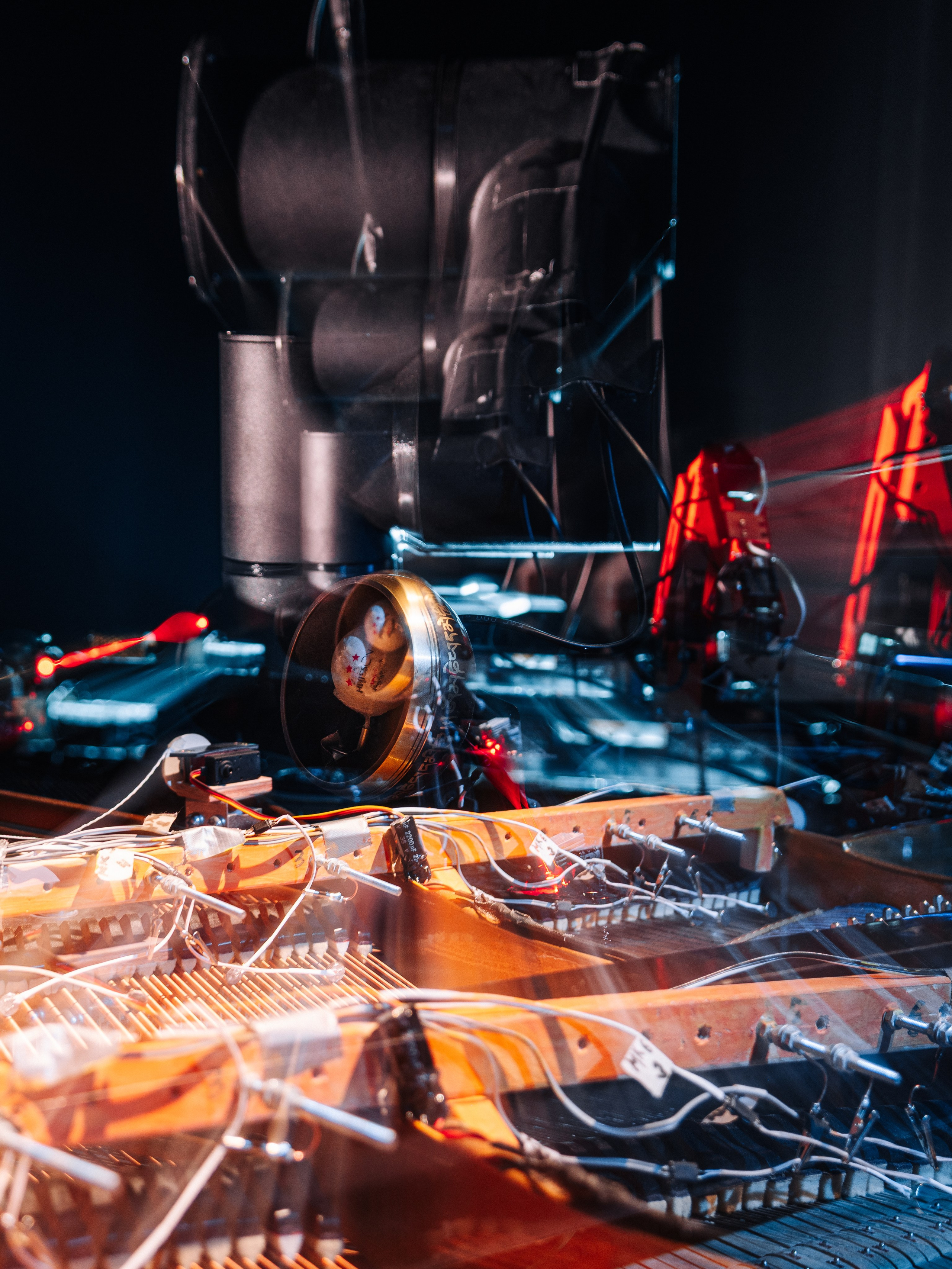 INTERVALS.EXHIBITION. @tomrus: Рустам Шагиморданов — фотограф