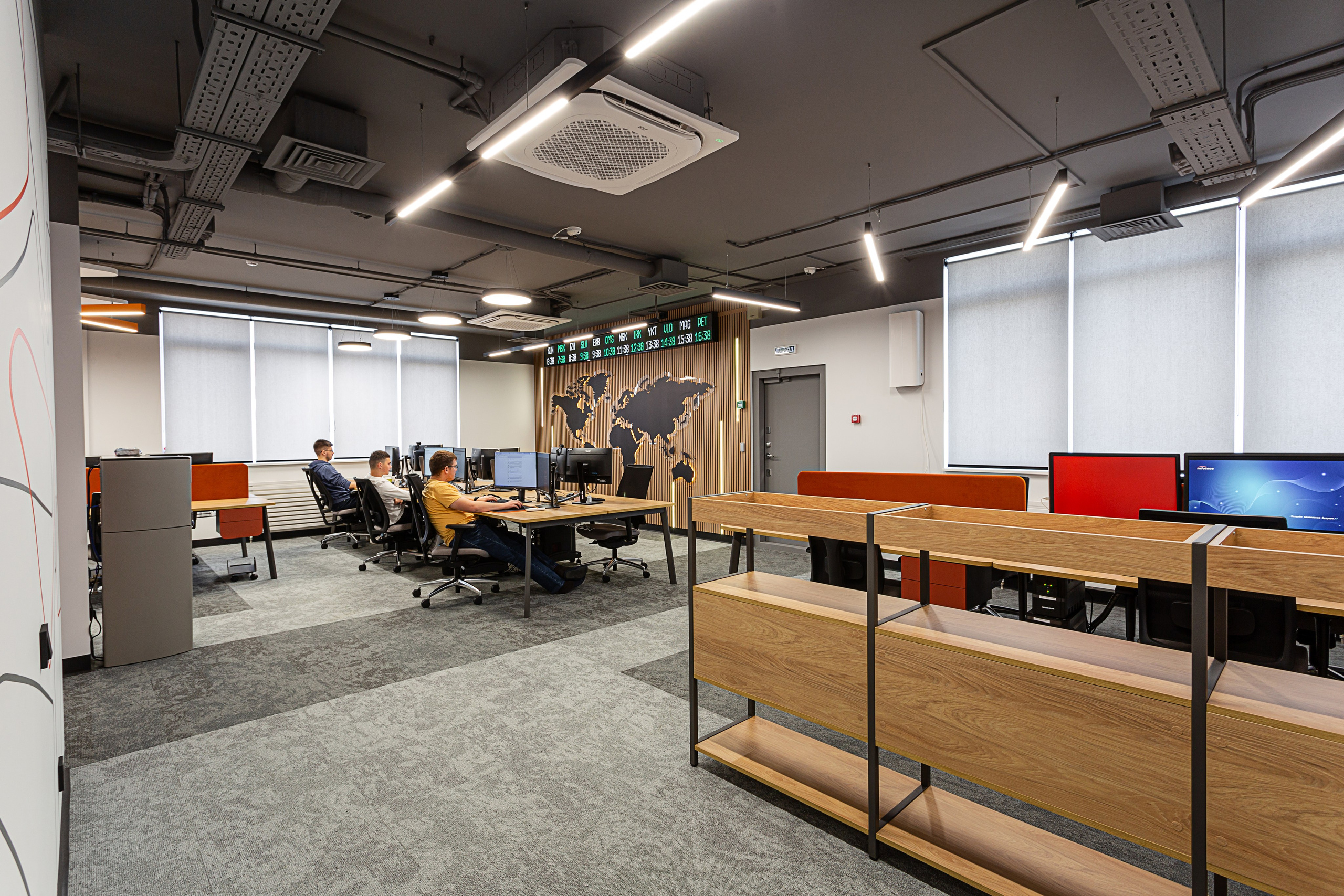 Офисы Инфотех. Контент фотограф, съемка для маркетплейсов, фуд съемка и репортажи в Новосибирске Ралия Галеева