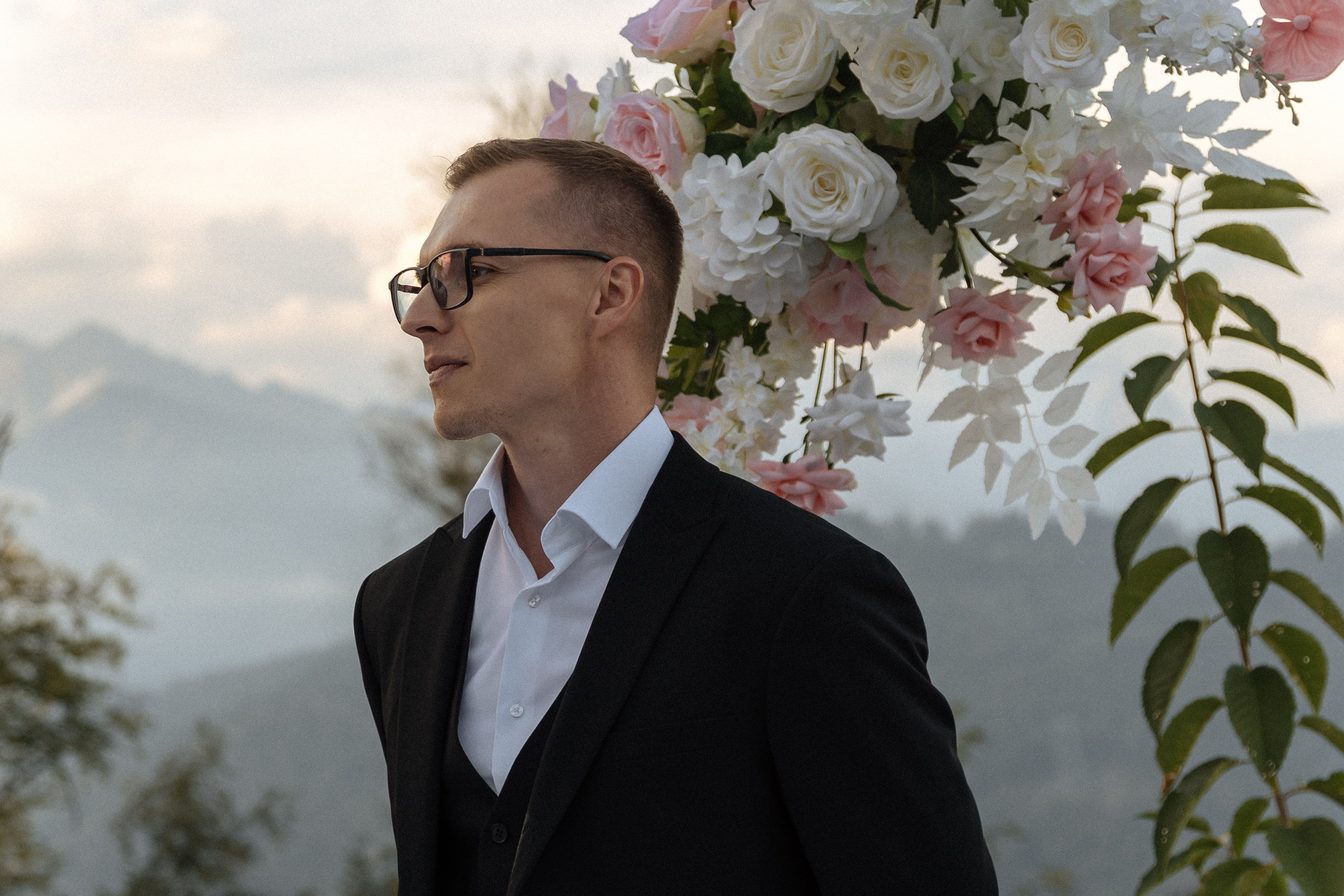 Свадебная Фотосессия в горах Сочи Красной поляны. Фотограф Сочи Адлер Сириус Красная поляна Олеся Минив