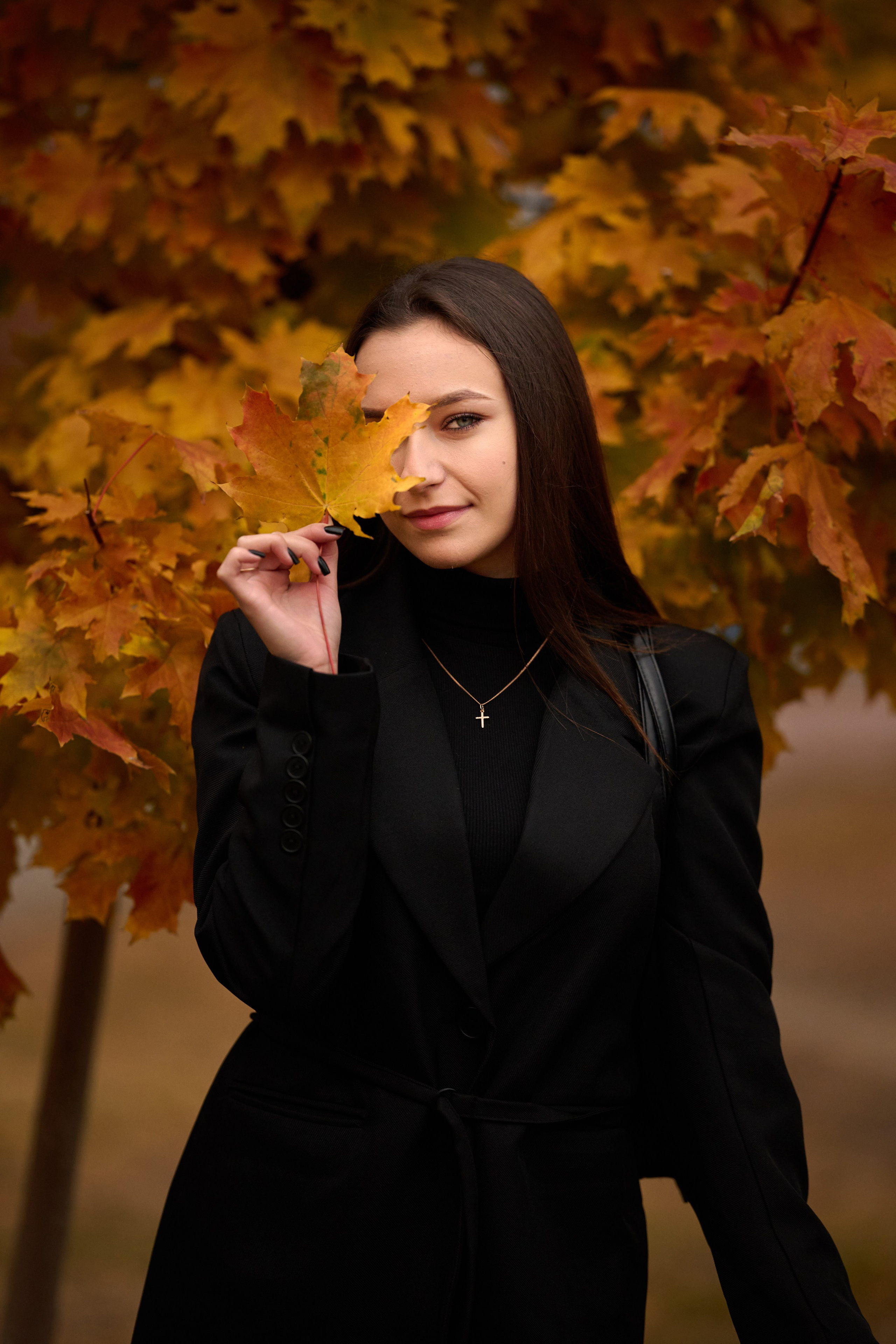 Фотограф для индивидуальной фотосессии. Золотая осень в Старом Осколе