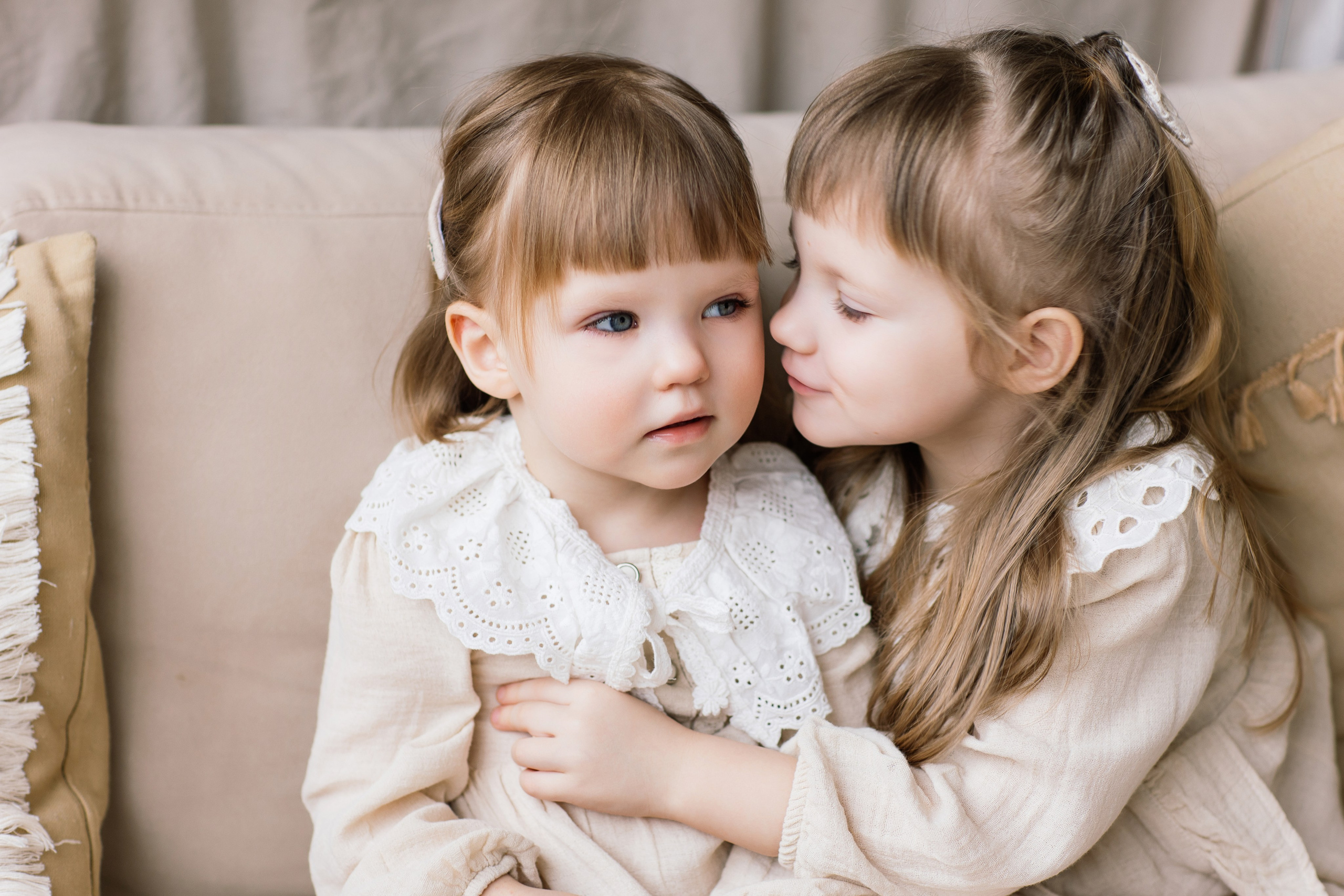 Варя и Мира фотосессия к Пасхе. Семейный фотограф Толстикова Кристина