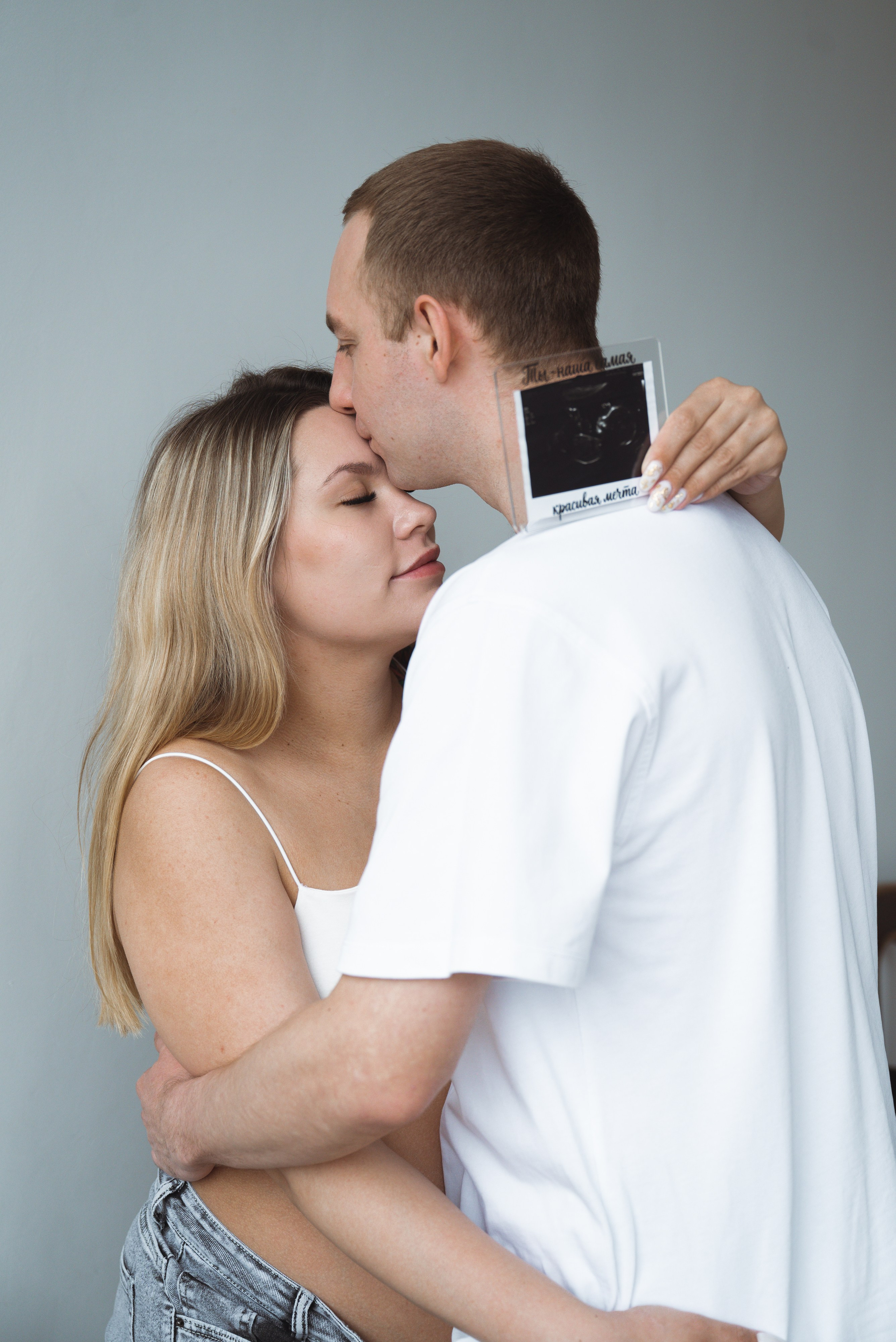 Денис и Ирина. Фотограф Москва Настя Профотовна. Репортажные, свадебные и контент фотосессии