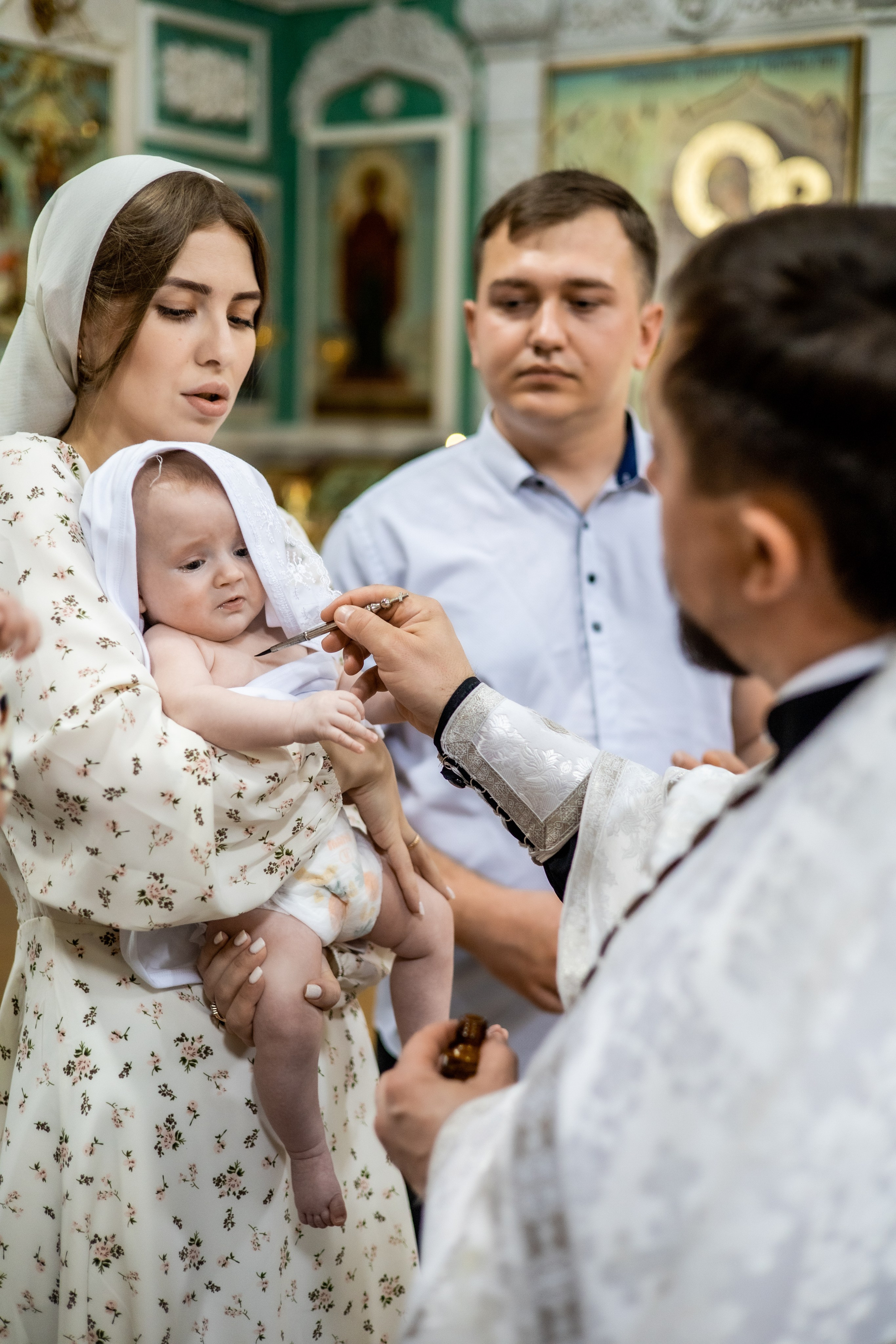 Крещение Ульяны и Вероники. Фотограф Надежда Лукьянова