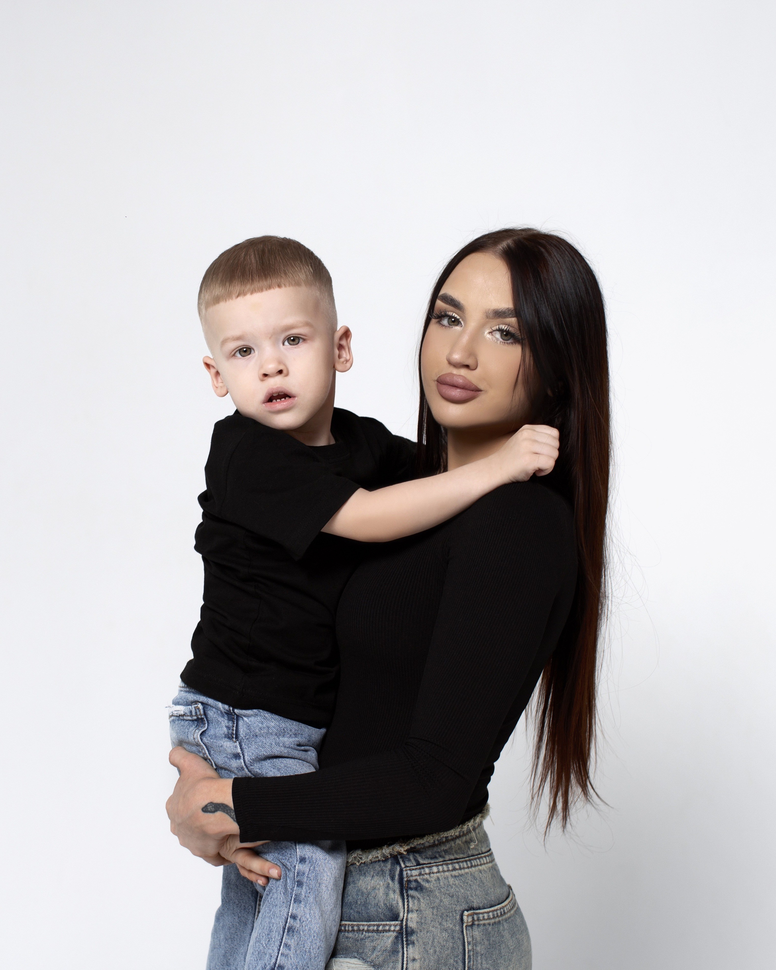 Мама и сыночек. Фотограф Лиана Артемова в Пензе