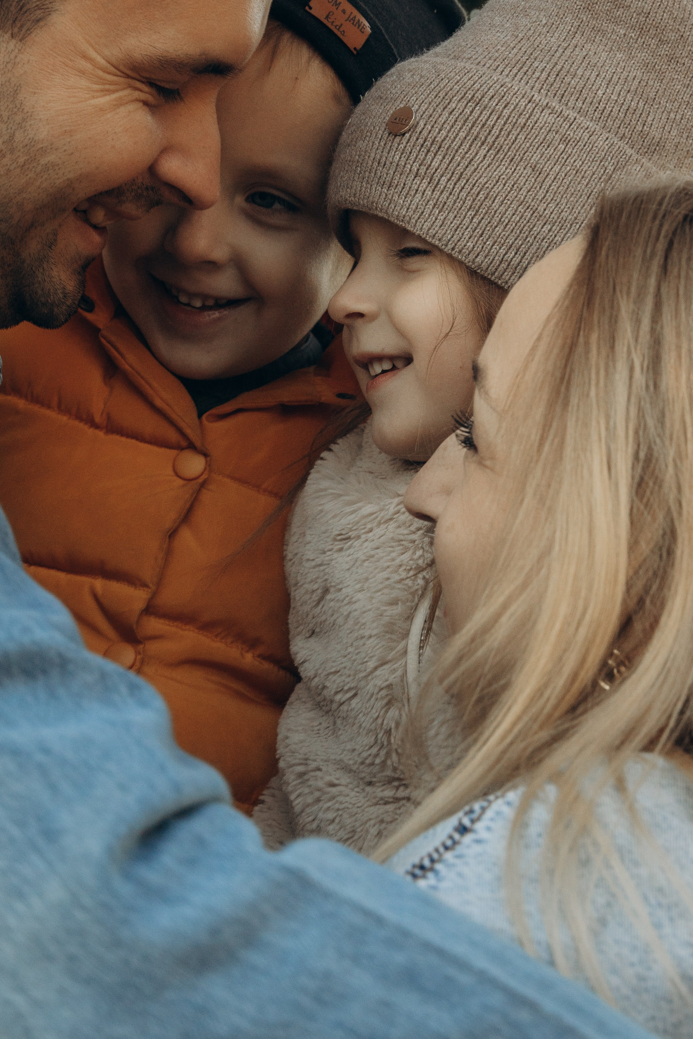 Виталий, Вероника, Родион и Алёна. Семейный фотограф в Сочи Анна Мальцева