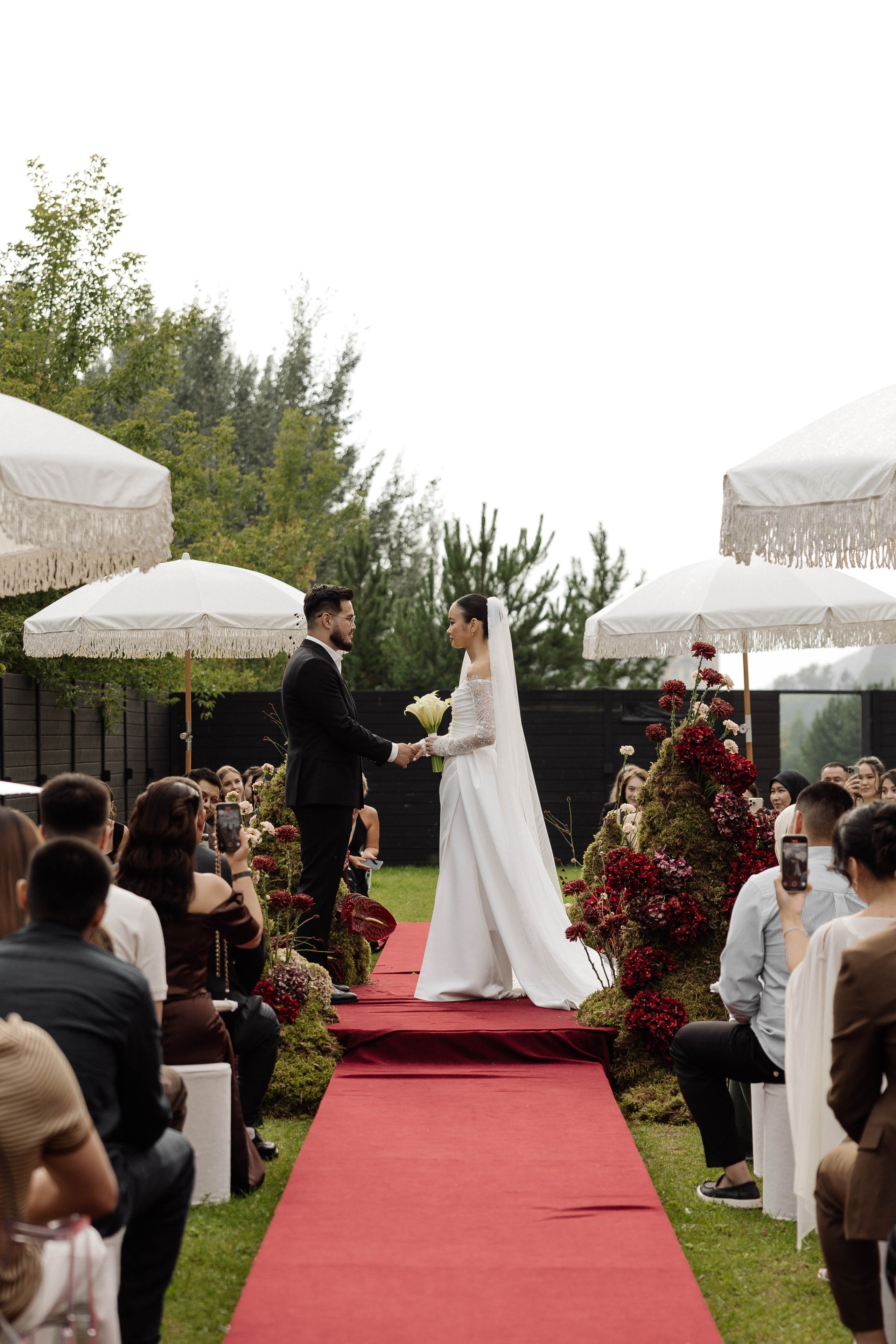 Арсен & Элина. Свадебный фотограф Красноярск Элина Леонова