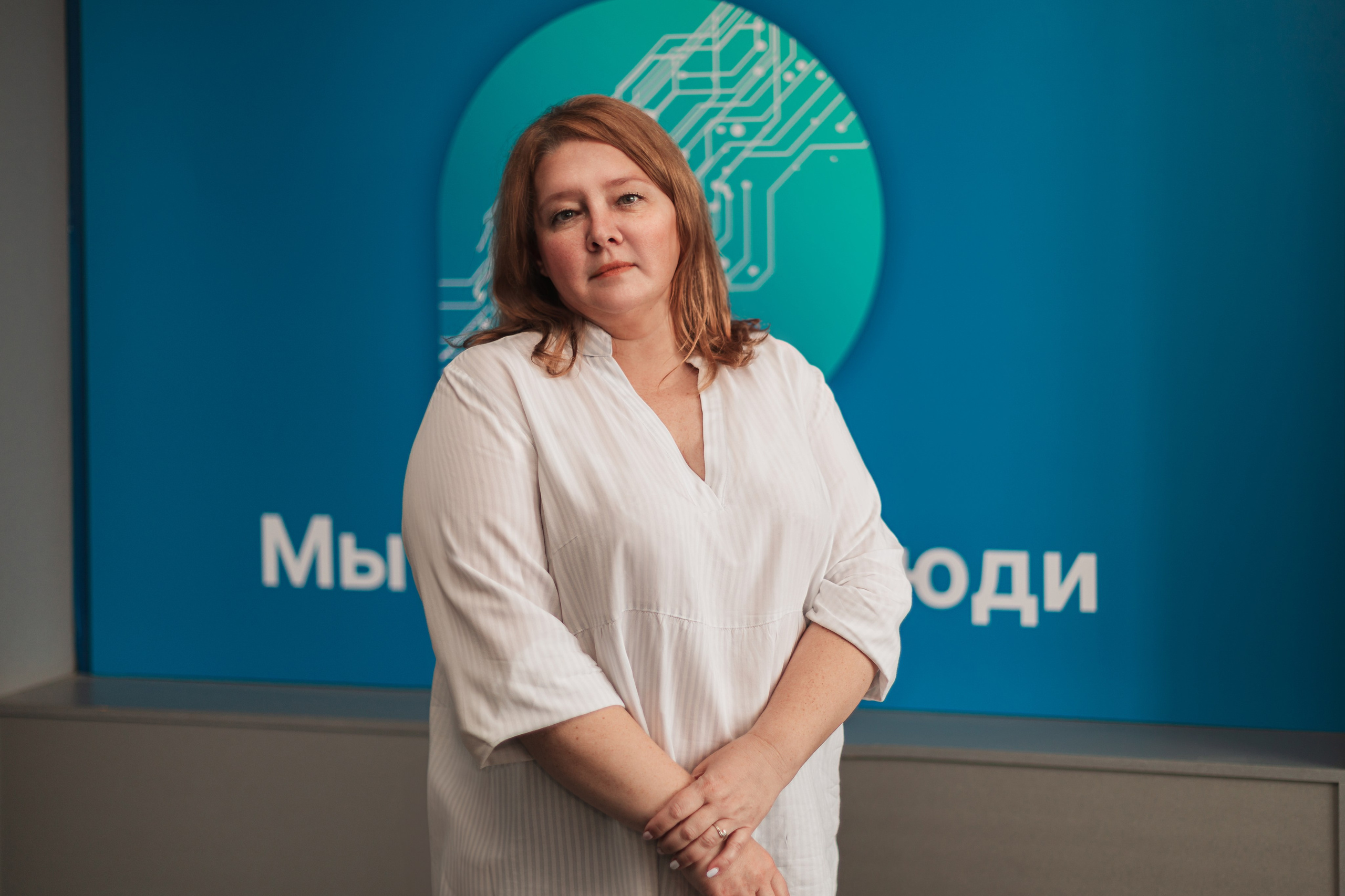 Business portraits. Бьюти- и портретный фотограф в Москве Полли Максимова. Создаю съёмки и делаю ретушь для брендов косметики и рекламы