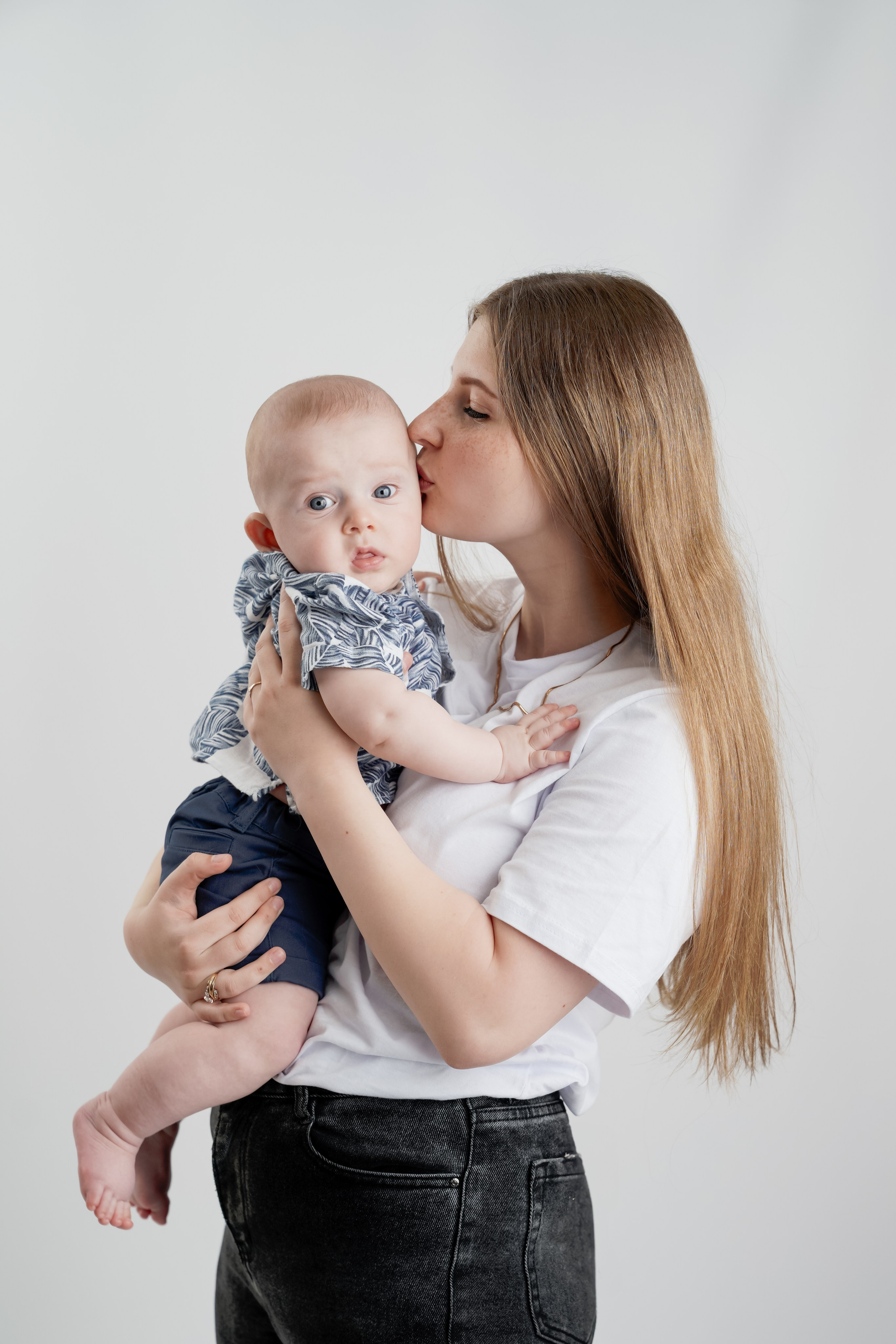 ЭКОНОМ. Фотограф новорожденных, детей до года и беременных в Симферополе