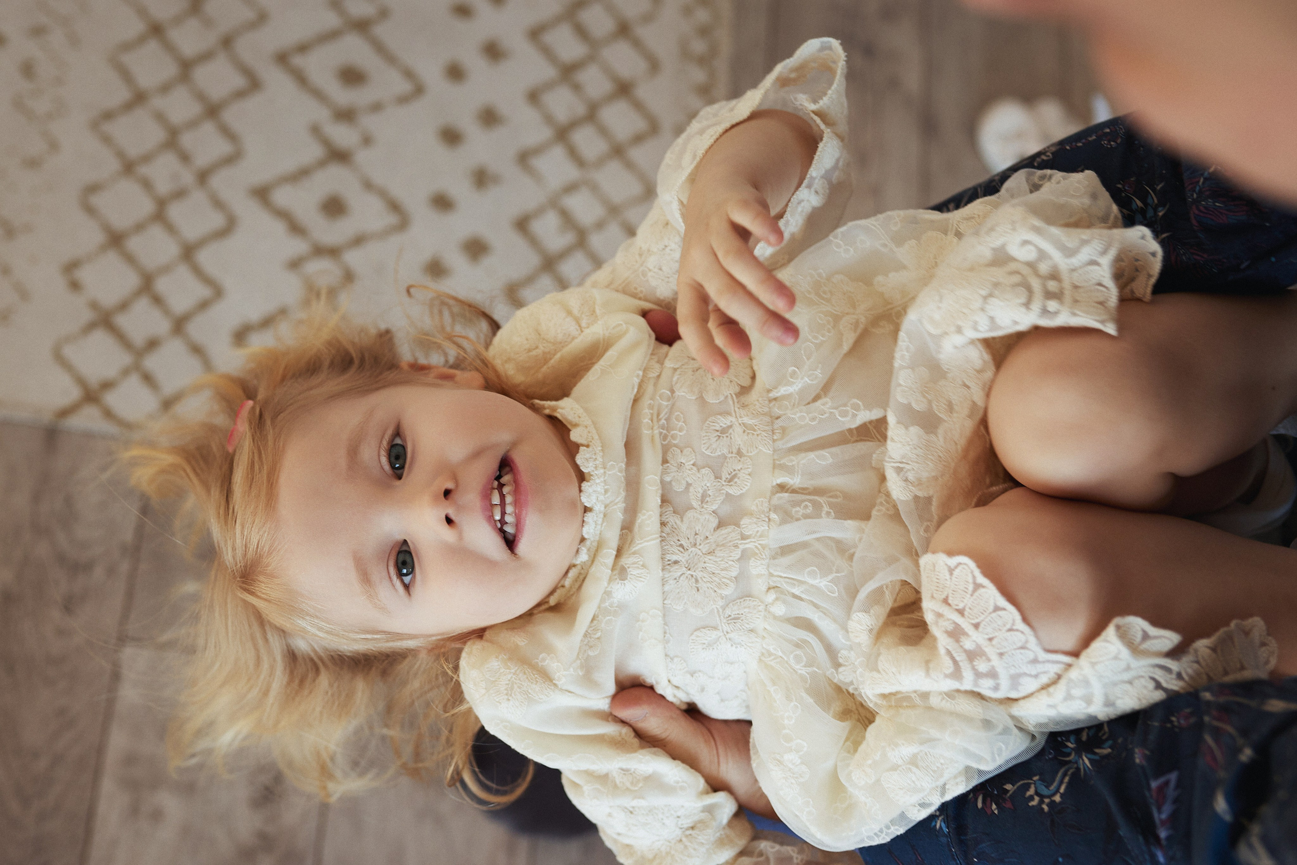 Семейная фотосессия в фотостудии Молоко