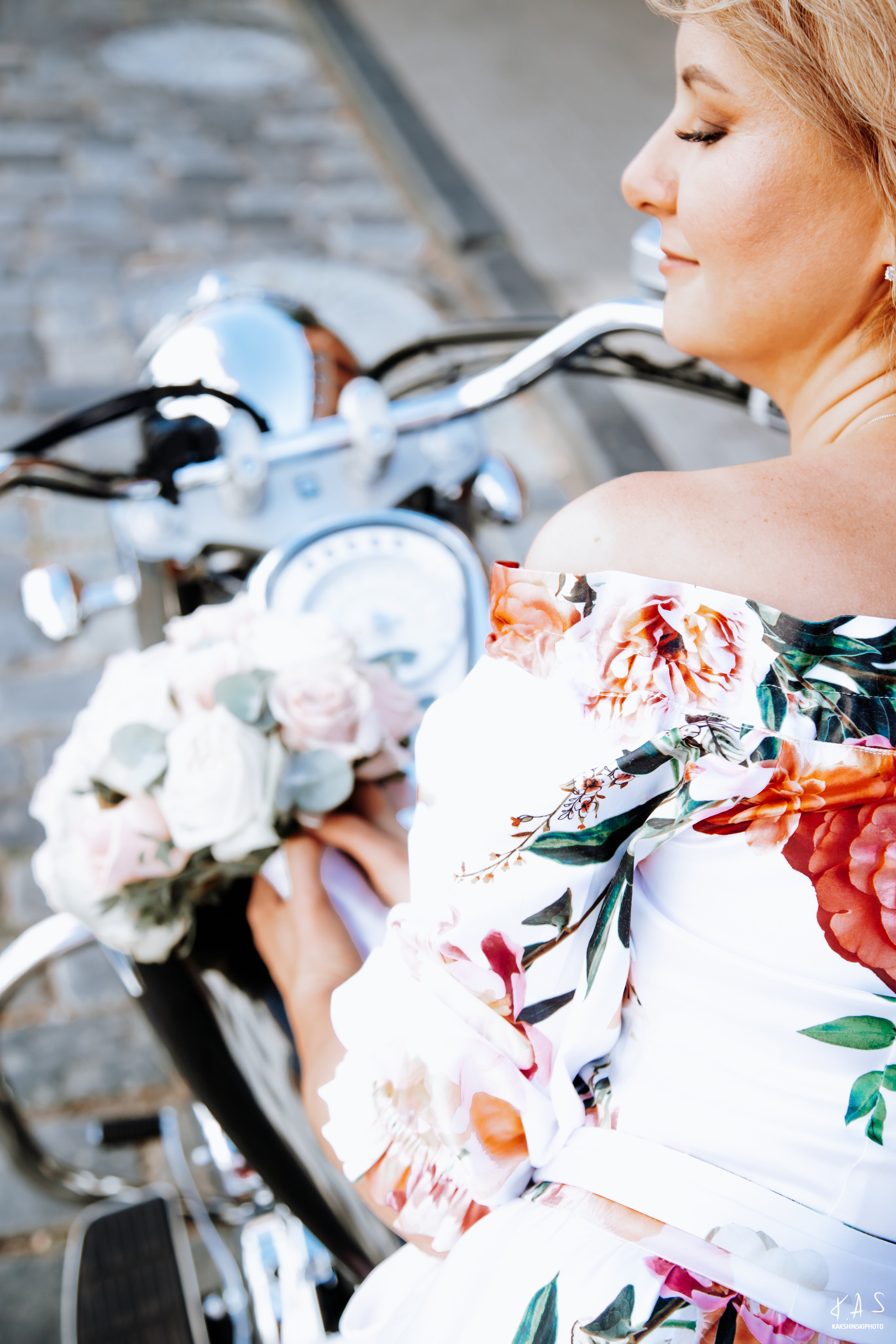 120 по встречной. Фотография и видеосъёмка