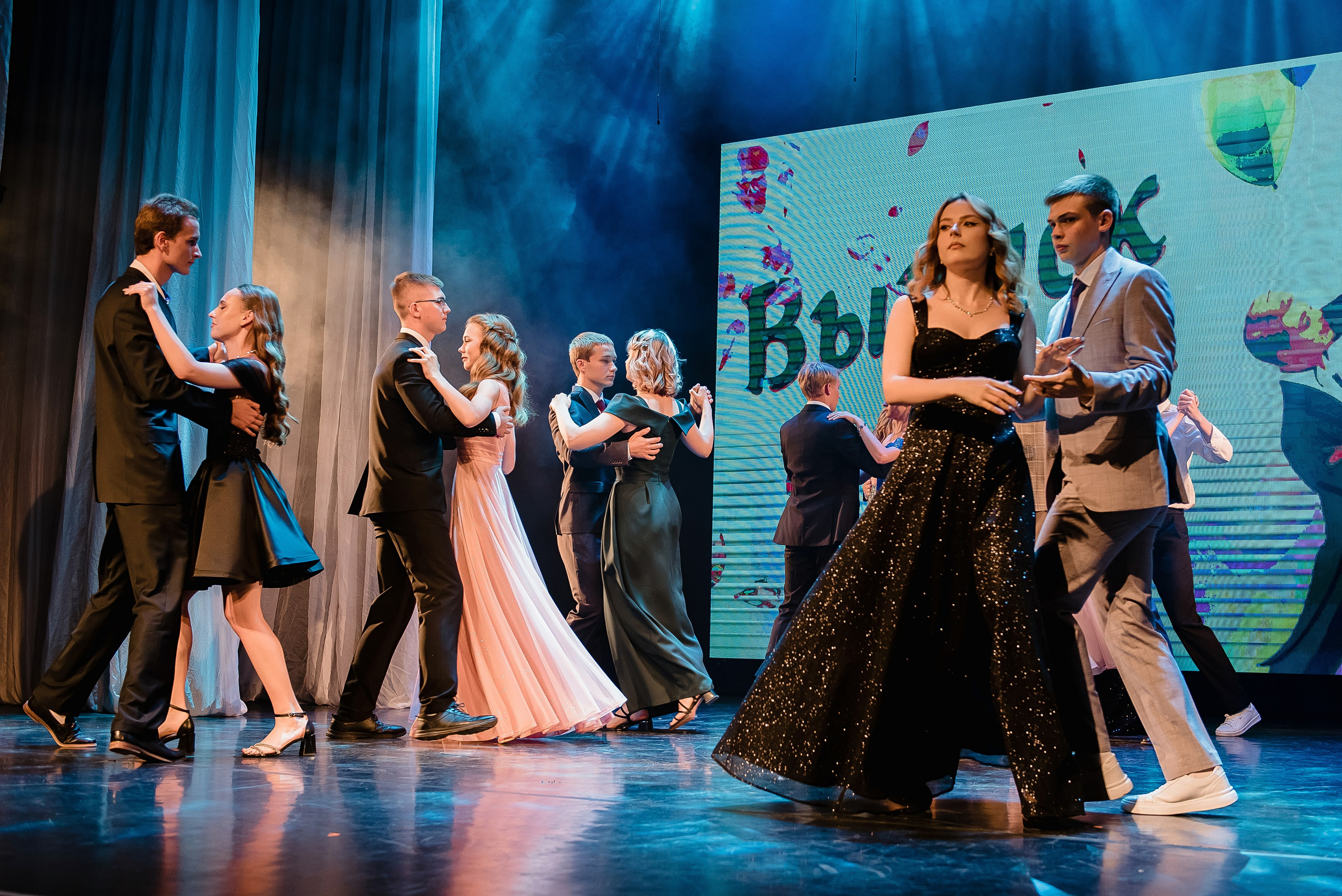 Выпускной школа 2024. Фотограф Рязань. Дарья Дмитриева