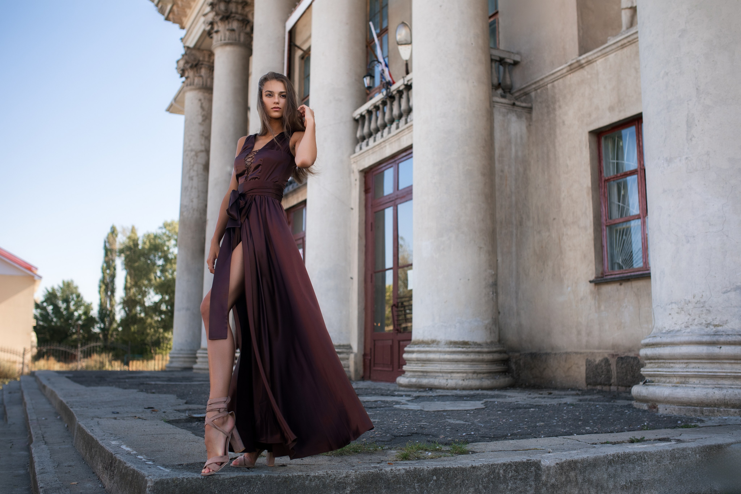 Фотосет у дома культуры в с. Стрелица и в Белом Колодце с Маргаритой для «себя»