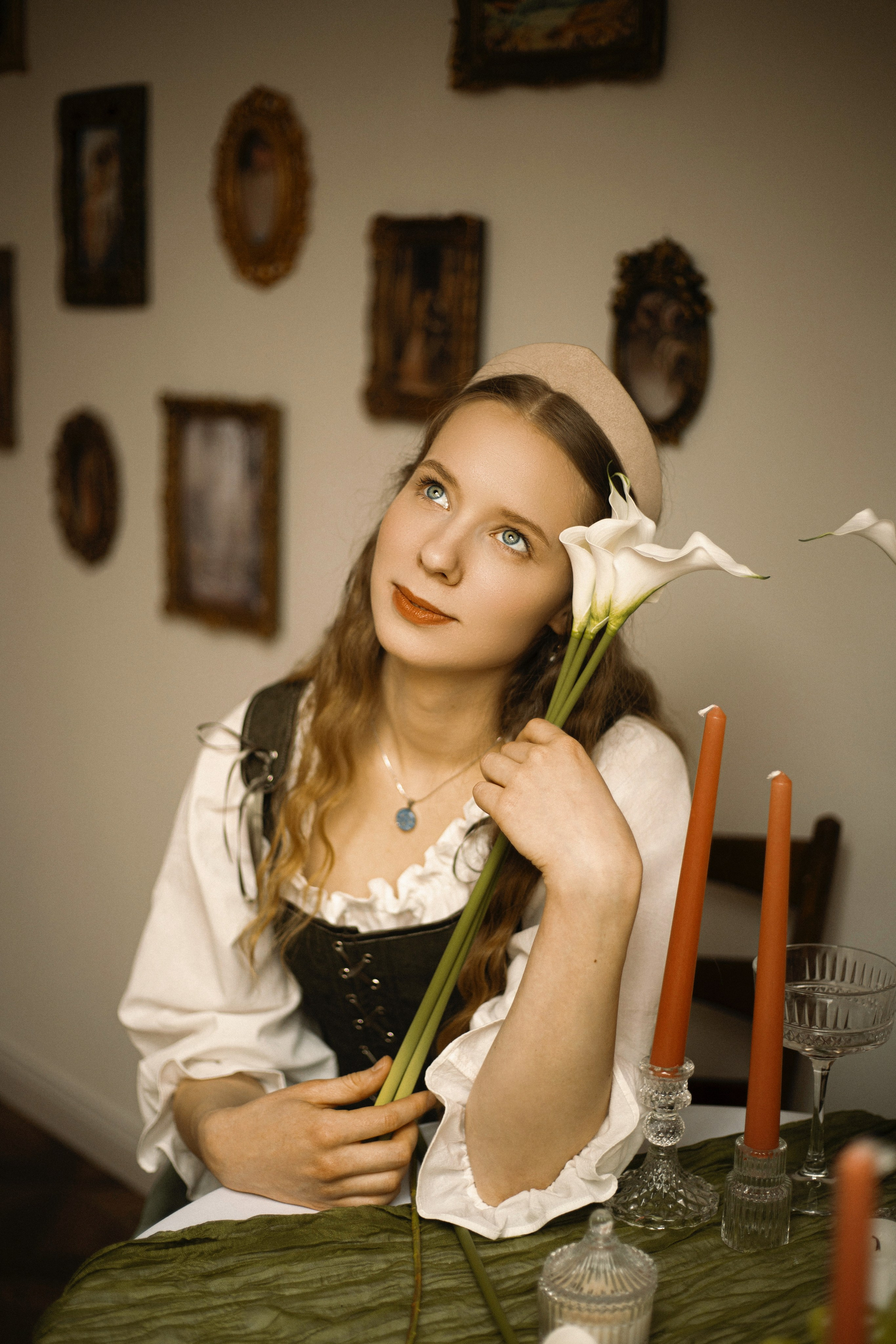 Полина: винтажная студия