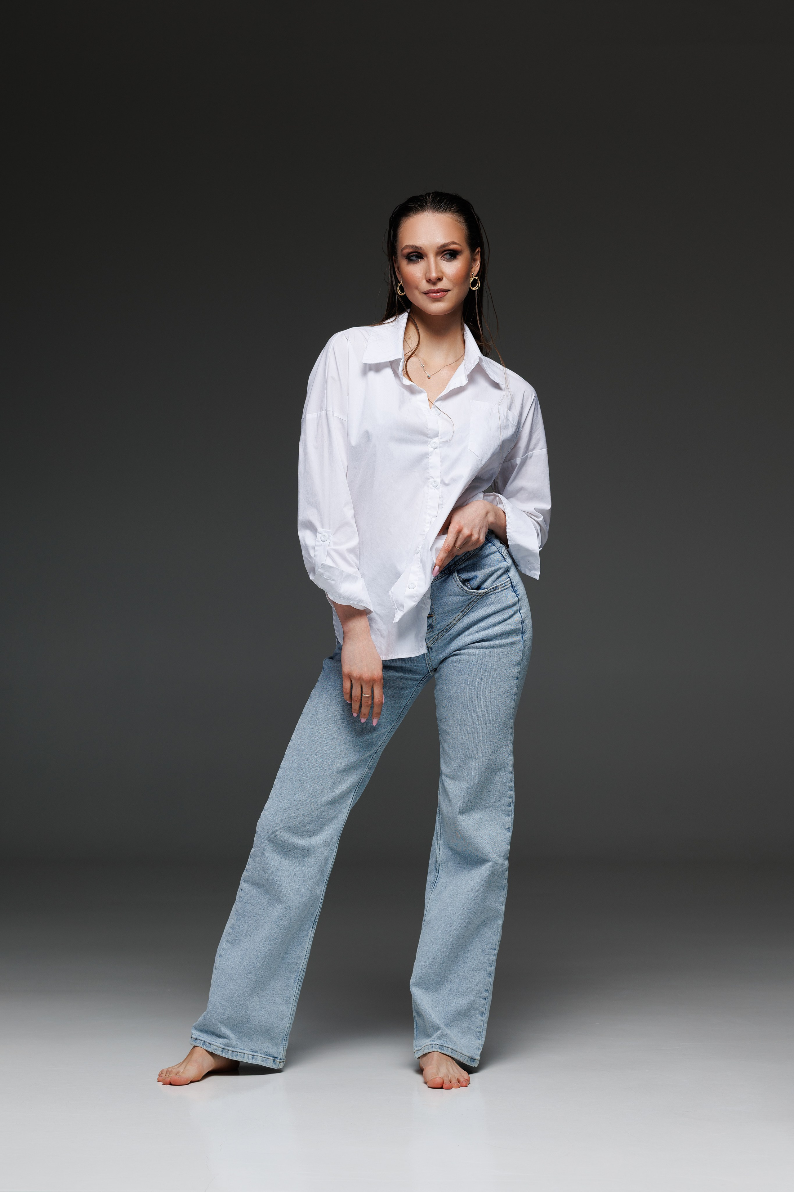 Женский портрет в студии. Фотограф Минск