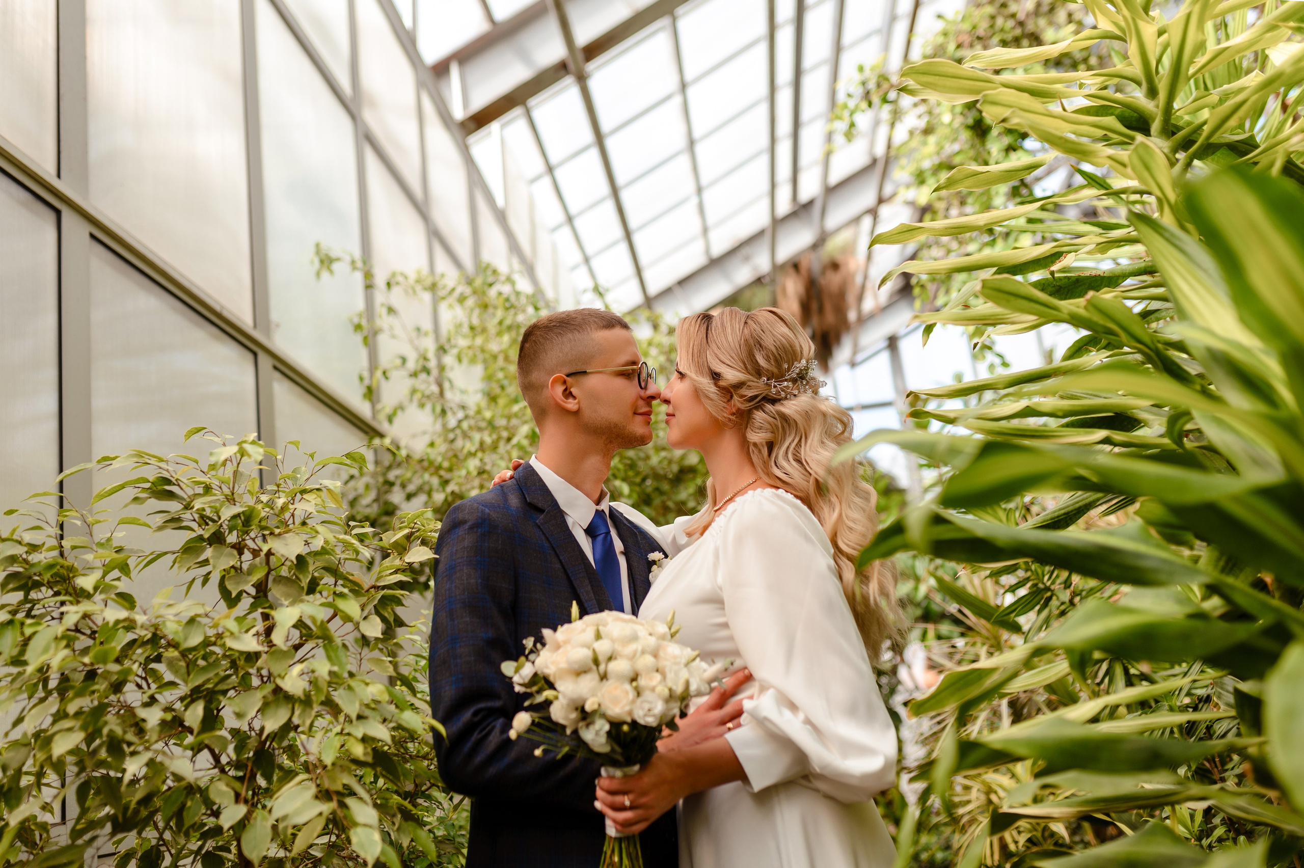 Прогулка Натальи и Дмитрия (Оранжерея + Ё-Моё). Семейный и свадебный фотограф в Донецке и Макеевке Дяченко Наталья