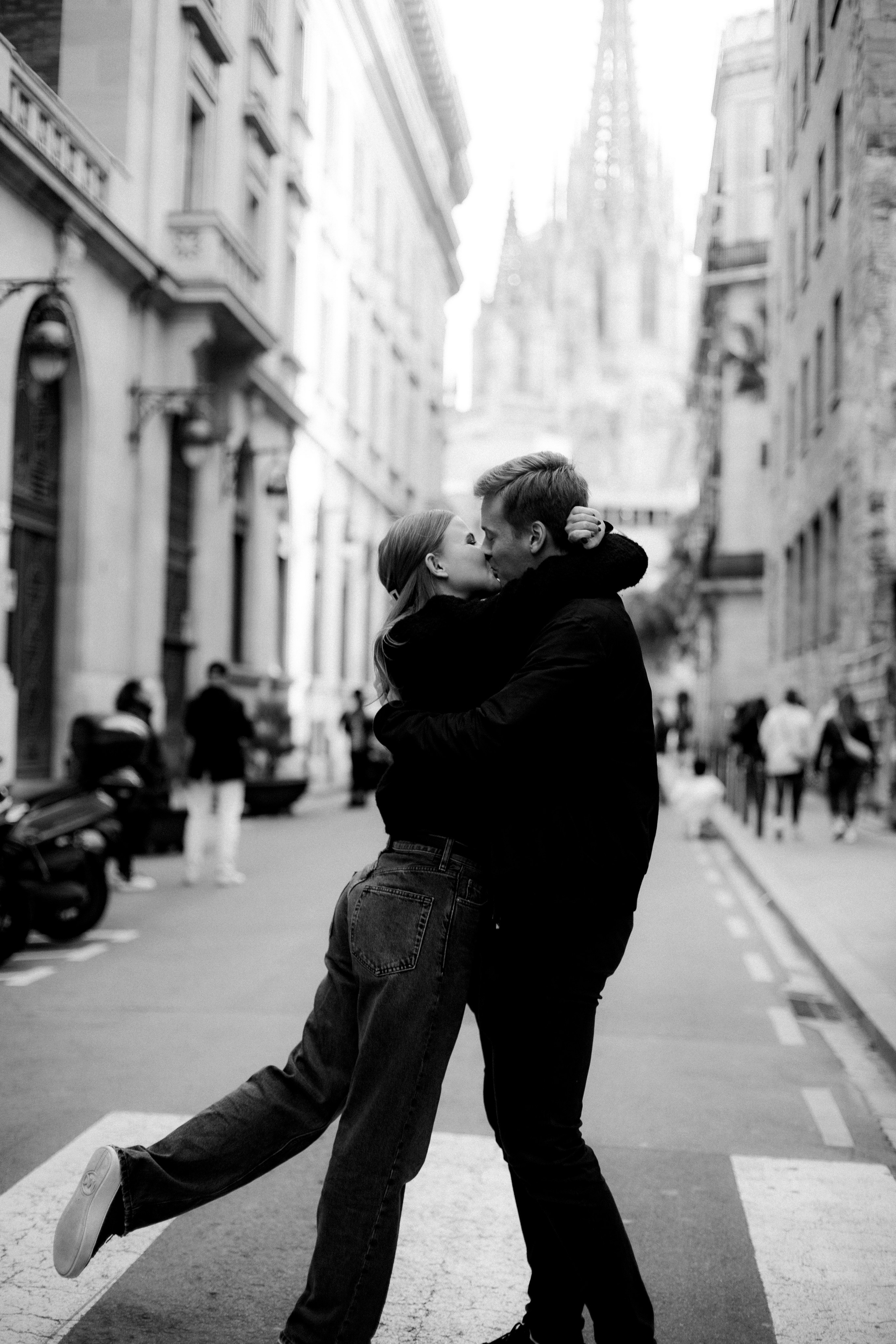 Nastya&Rasmus // El Born. Photographer Anastasia Kirnosenko