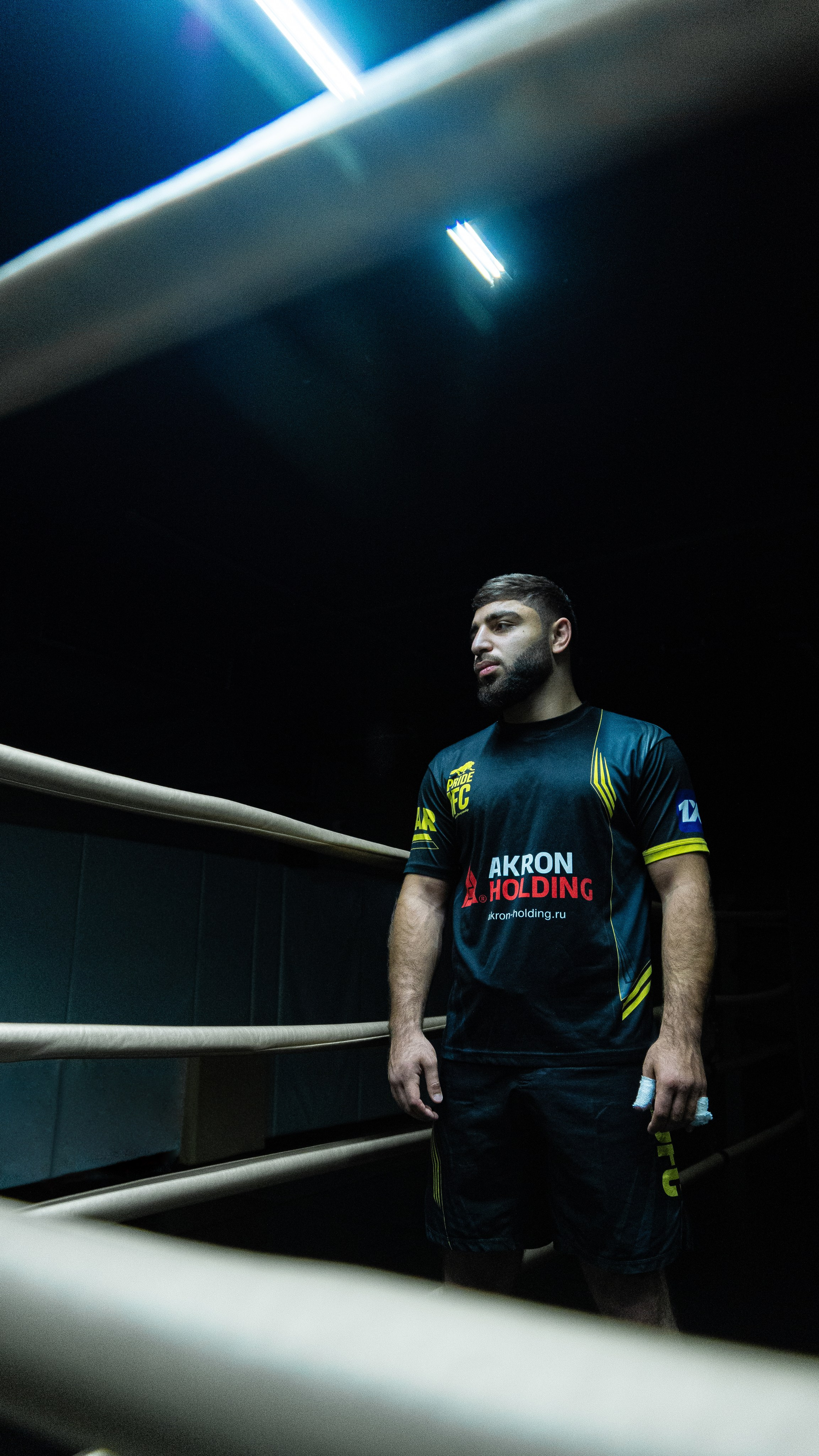 Спортивная фотосъемка бойца  Нурлана Гасанова с капой. Жуков Илья  свадебный фотограф в Москве