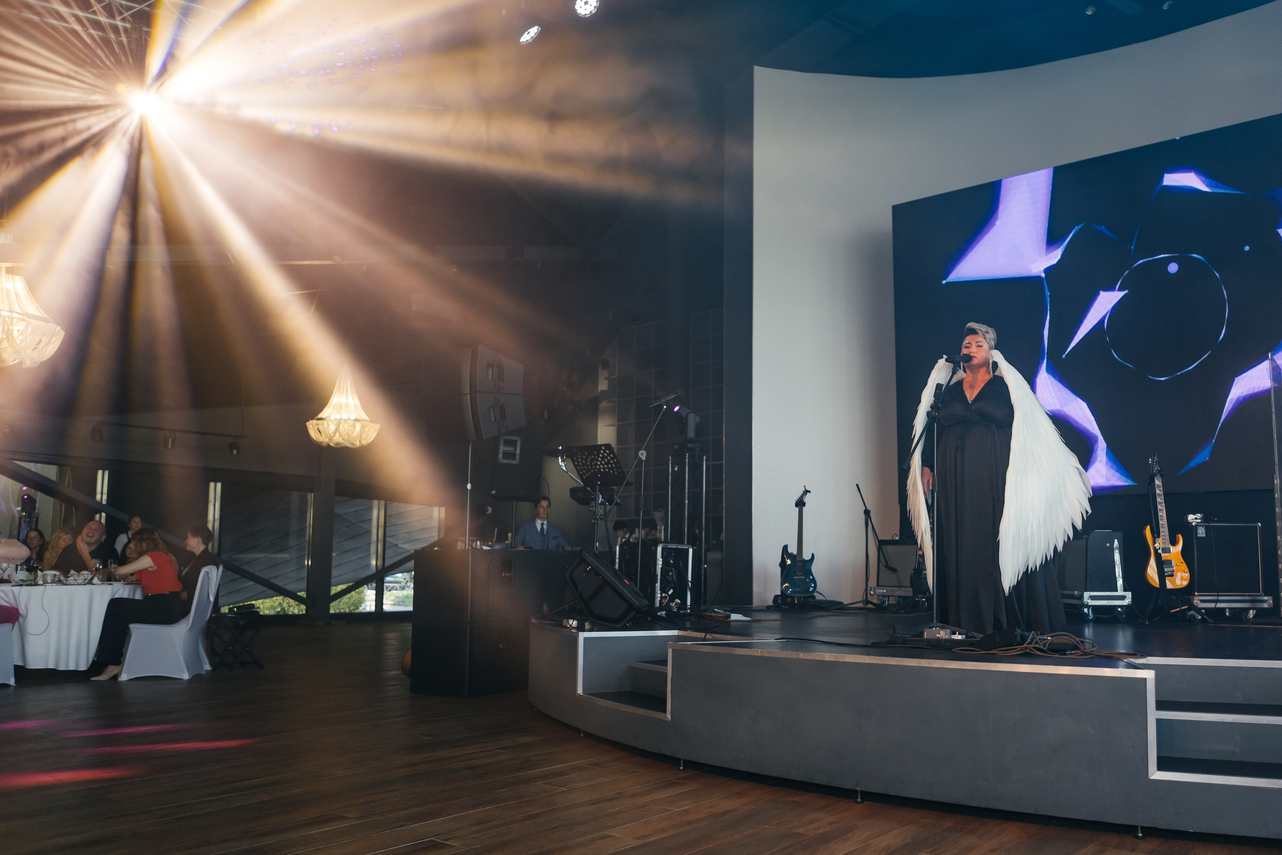 Снимал репортаж для «Газпром нефть», Газстройпром, Росатом, ОЗОН, Мегафон, ВТБ, Т-Банк, Unilever, Материа Медика Холдинг. Фотограф Serg-Epic — Сергей Клепиков