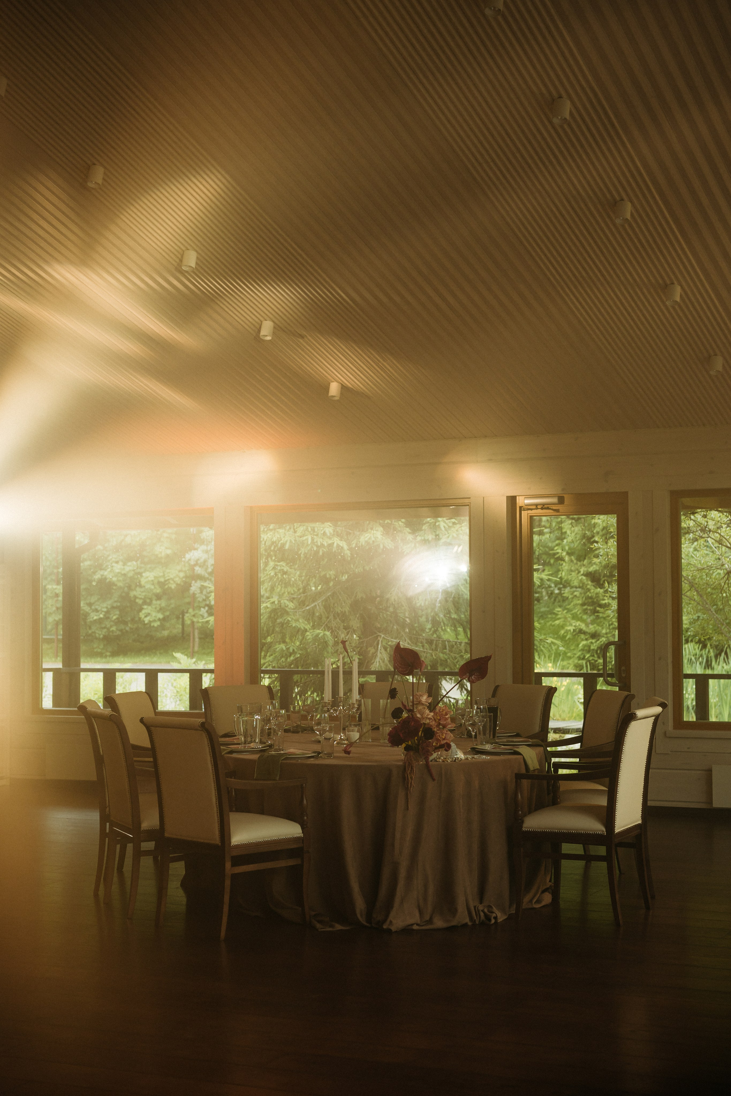 Все закончится, а мы нет. Свадебный фотограф в Петербурге Таша Вайб