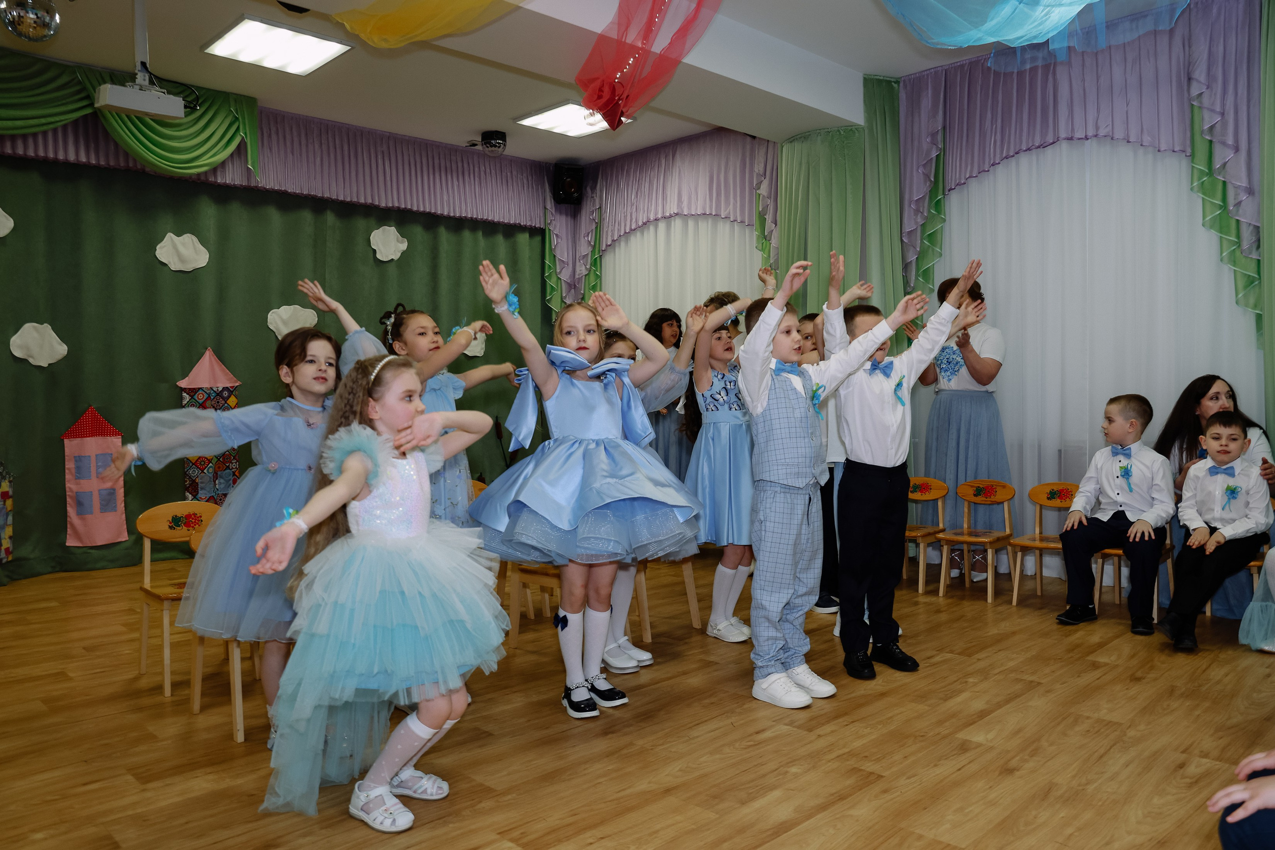 Выпускной в дет саду 326. Фотограф Юлия Мальцева