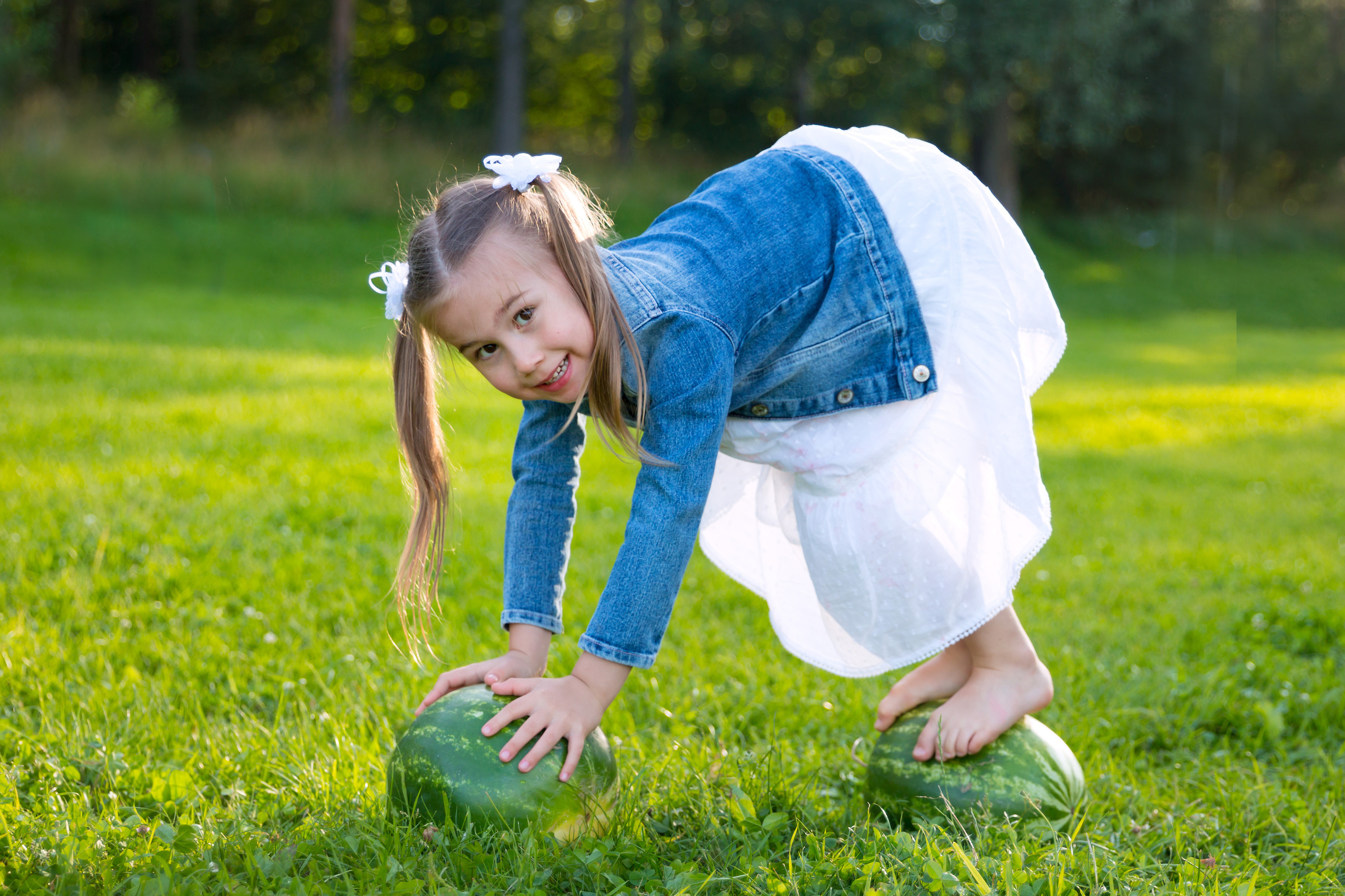 Детская постановочная фотосессия на природе. Семейный и детский фотограф в Москве Екатерина Лебедева