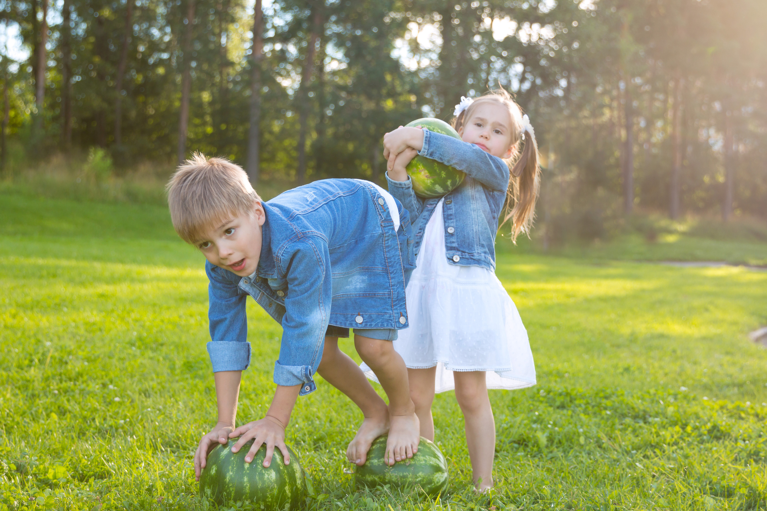 Детская постановочная фотосессия на природе. Семейный и детский фотограф в Москве Екатерина Лебедева