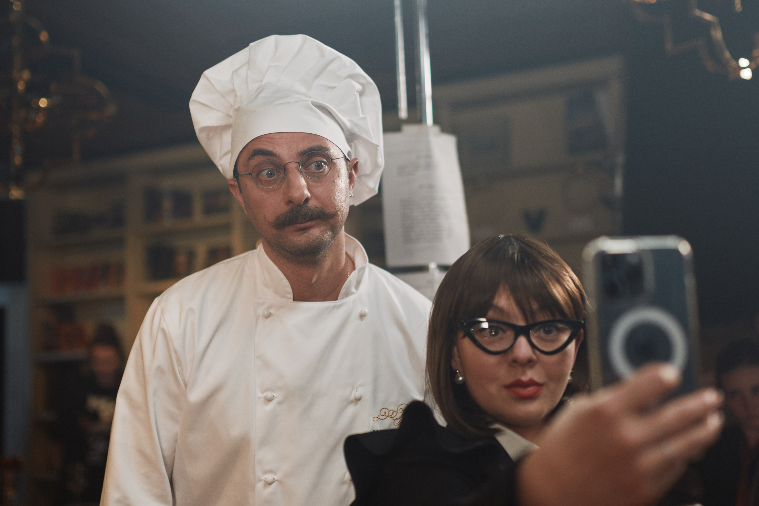 Демис и Марина (сериал). Евгений Бреча. Коммерческий и бэкстейдж фотограф в Москве