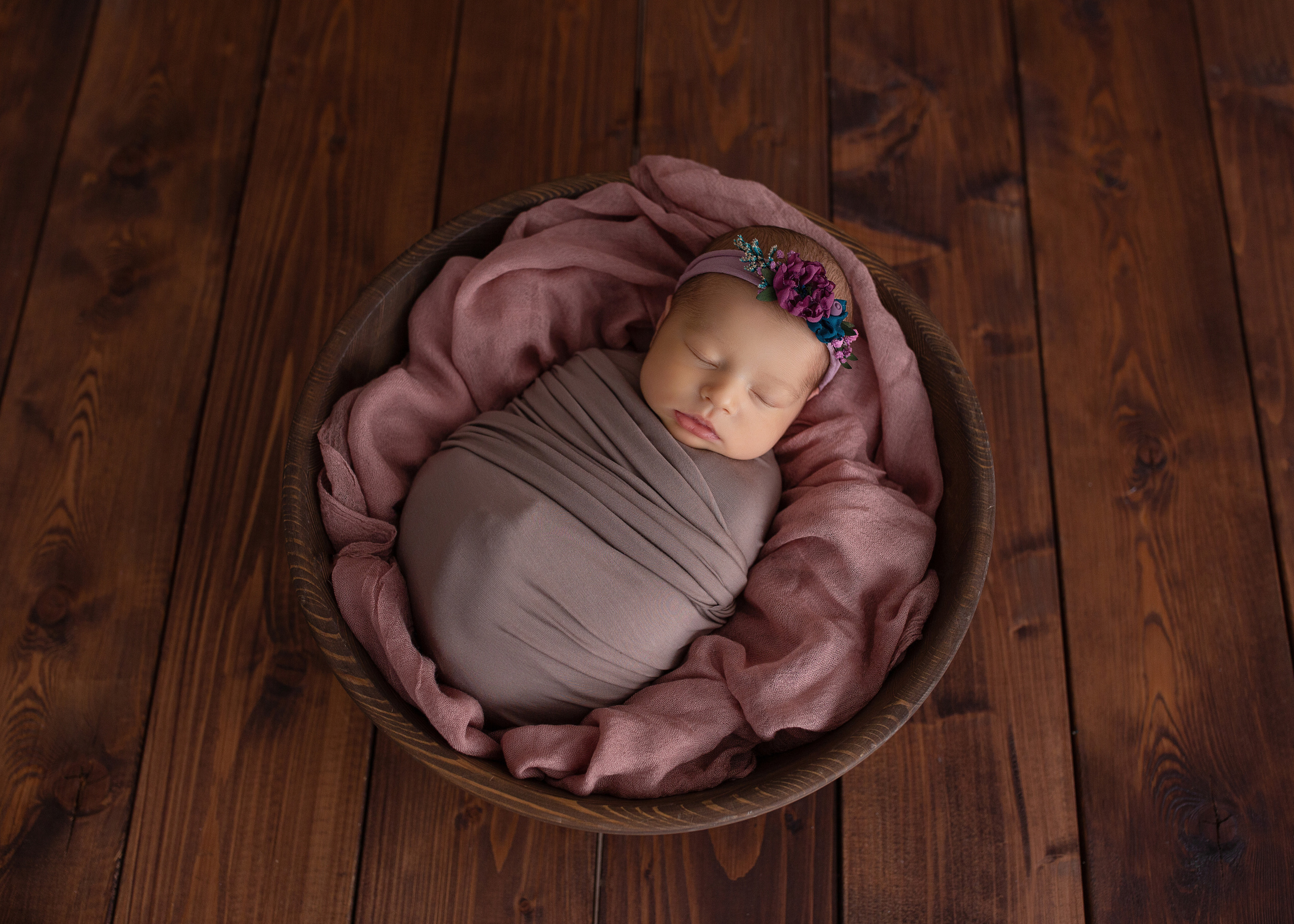 Художественная съёмка новорожденных