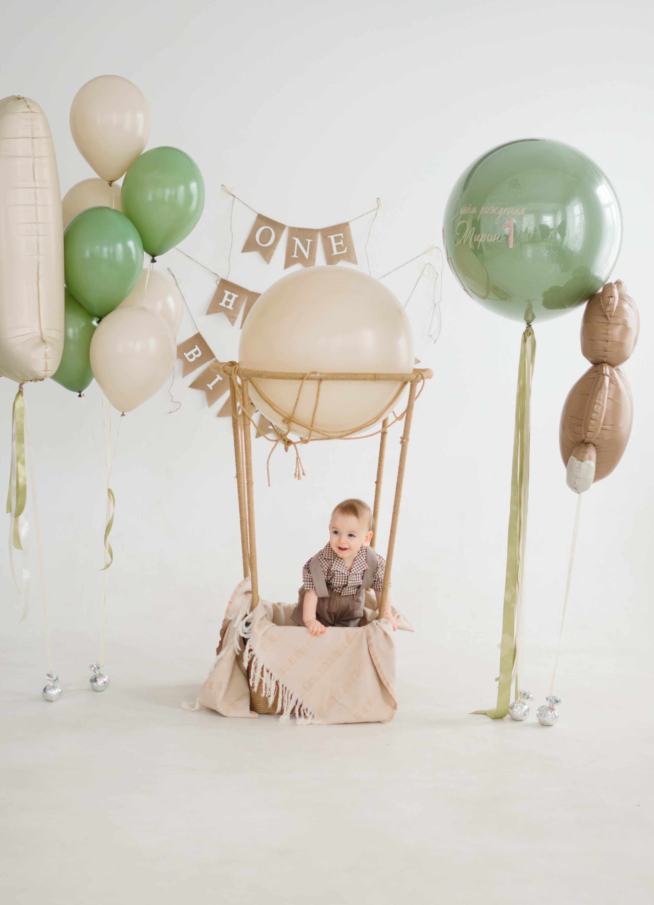 Фотосессия Дня рождения 1 год, в студии Лобня.