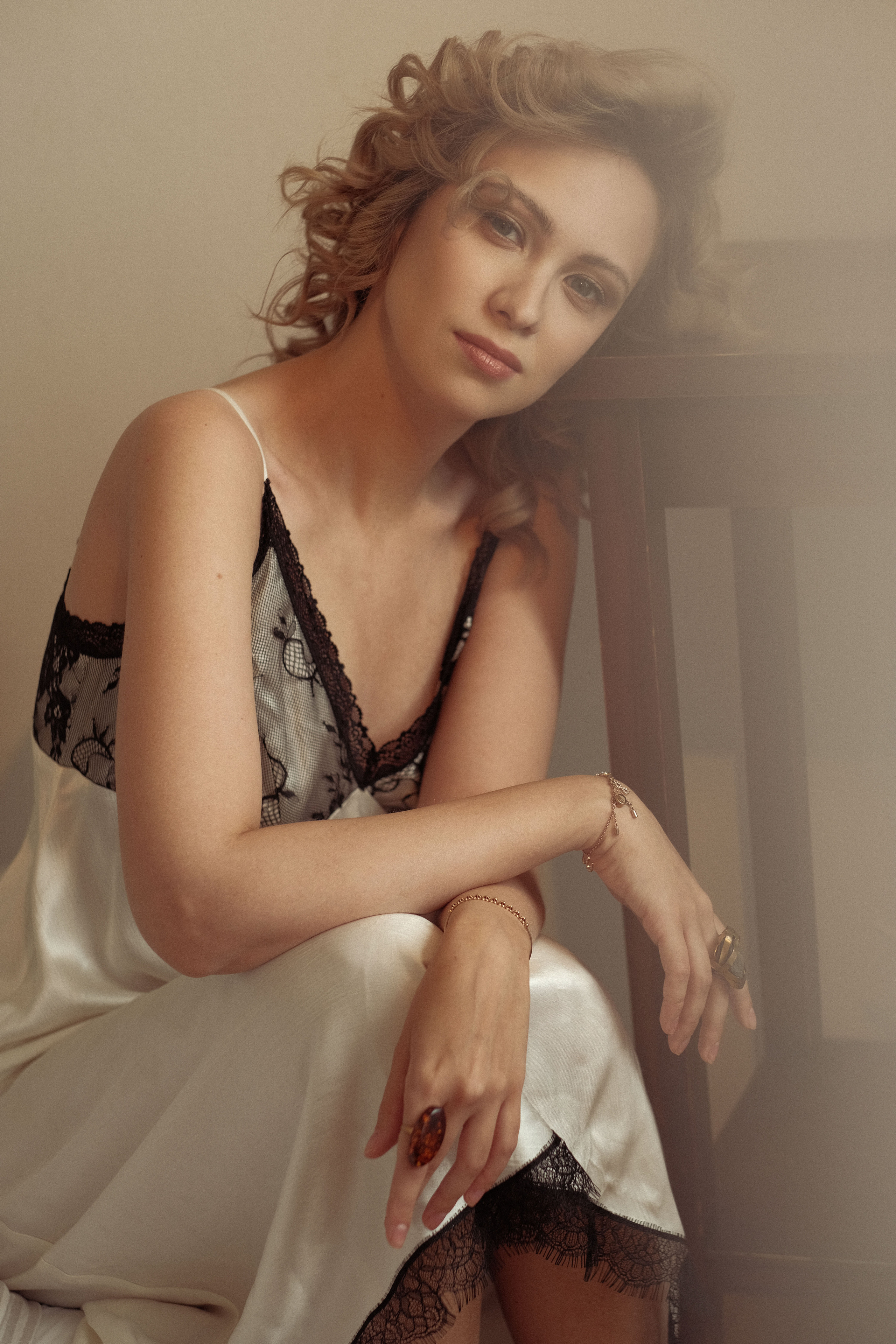 Студийная съёмка. Анна Сутягина. Фотограф в Москве