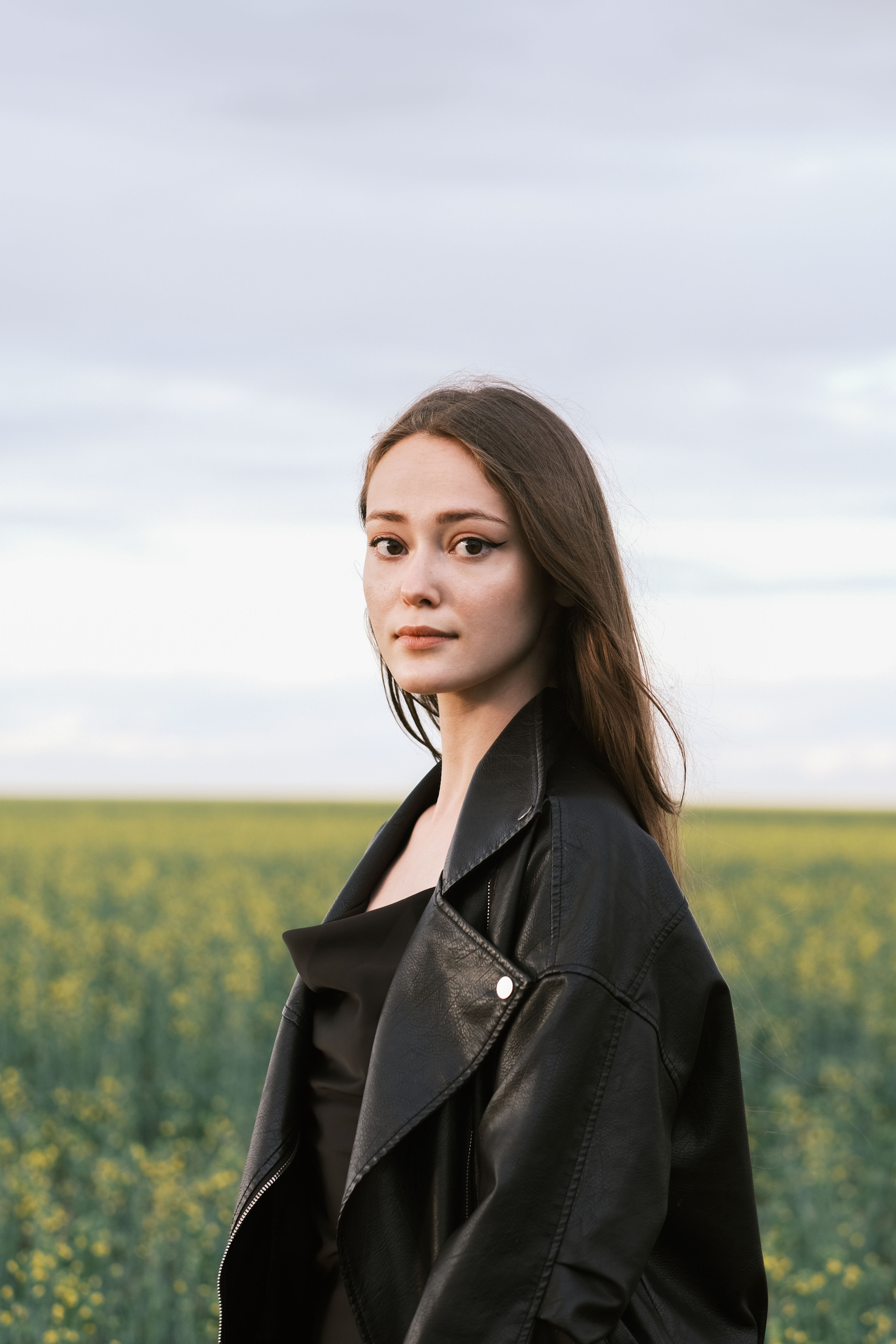 Портреты на природе. Анна Сутягина. Фотограф в Москве