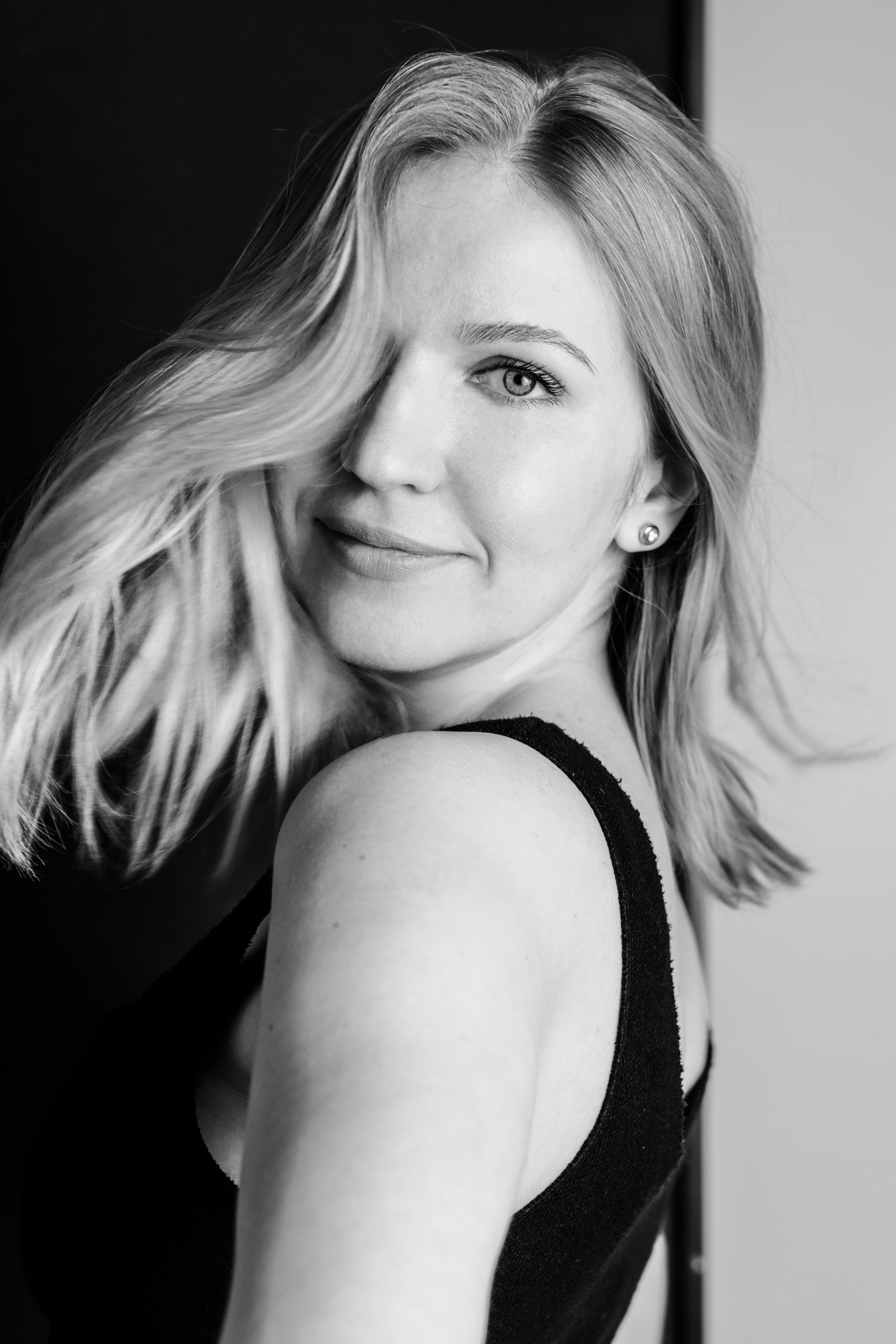 Студийная съёмка. Анна Сутягина. Фотограф в Москве