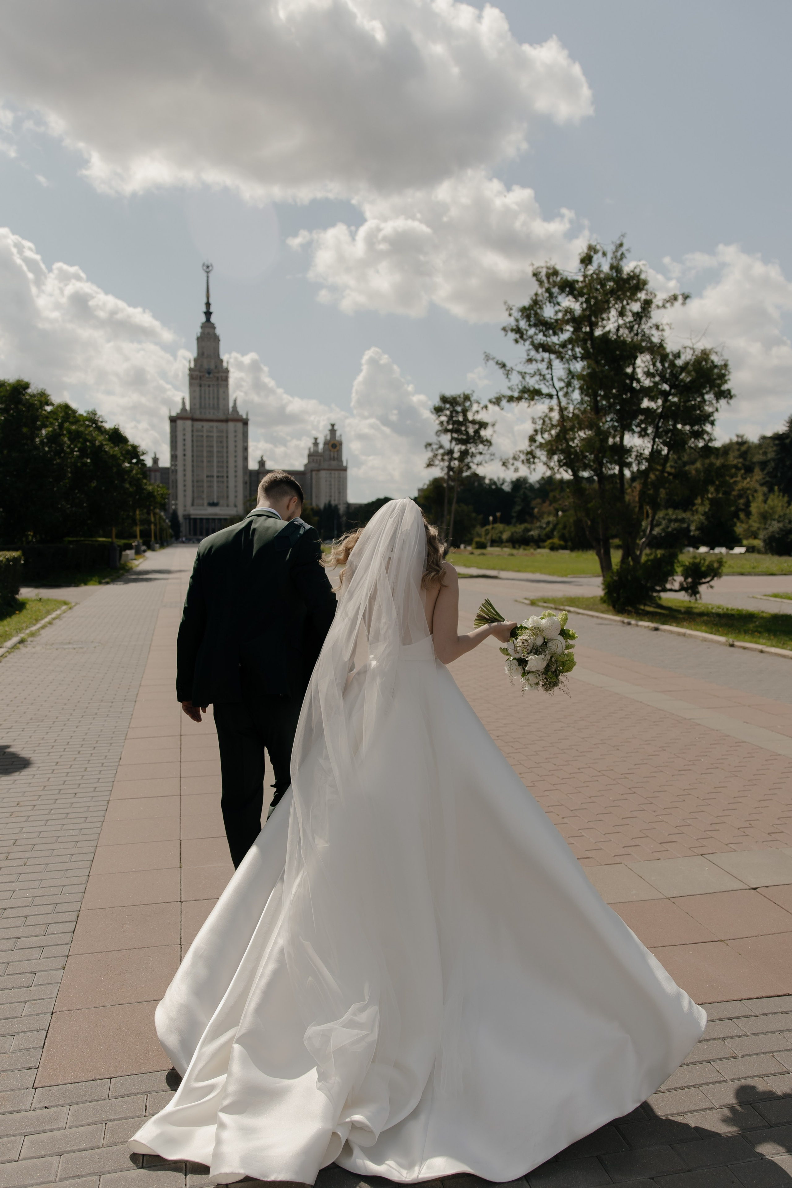 10.08.2024. RETOUCH-HOUSE