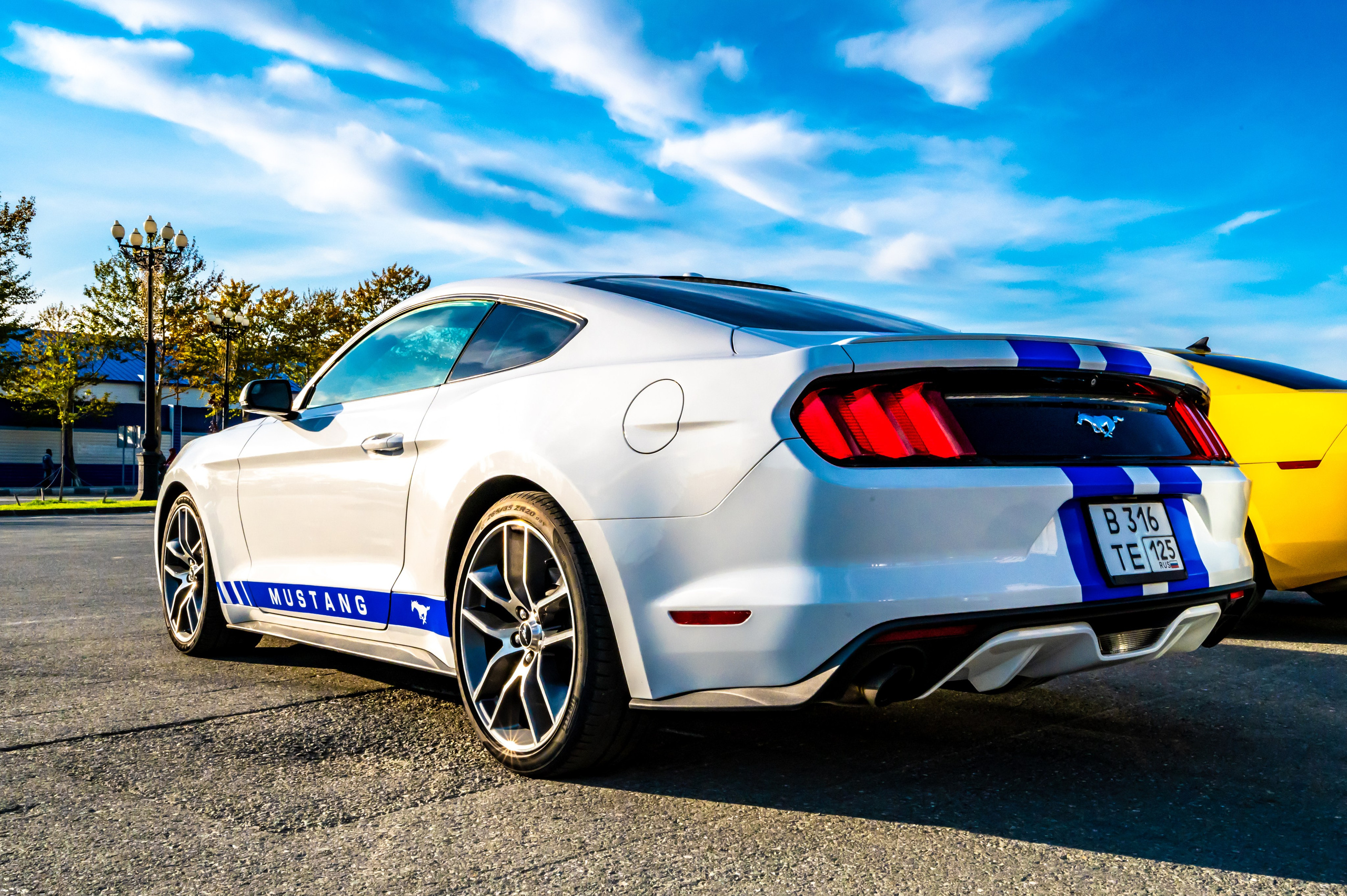 Автовыставка. Фоторепортажи Сахалина