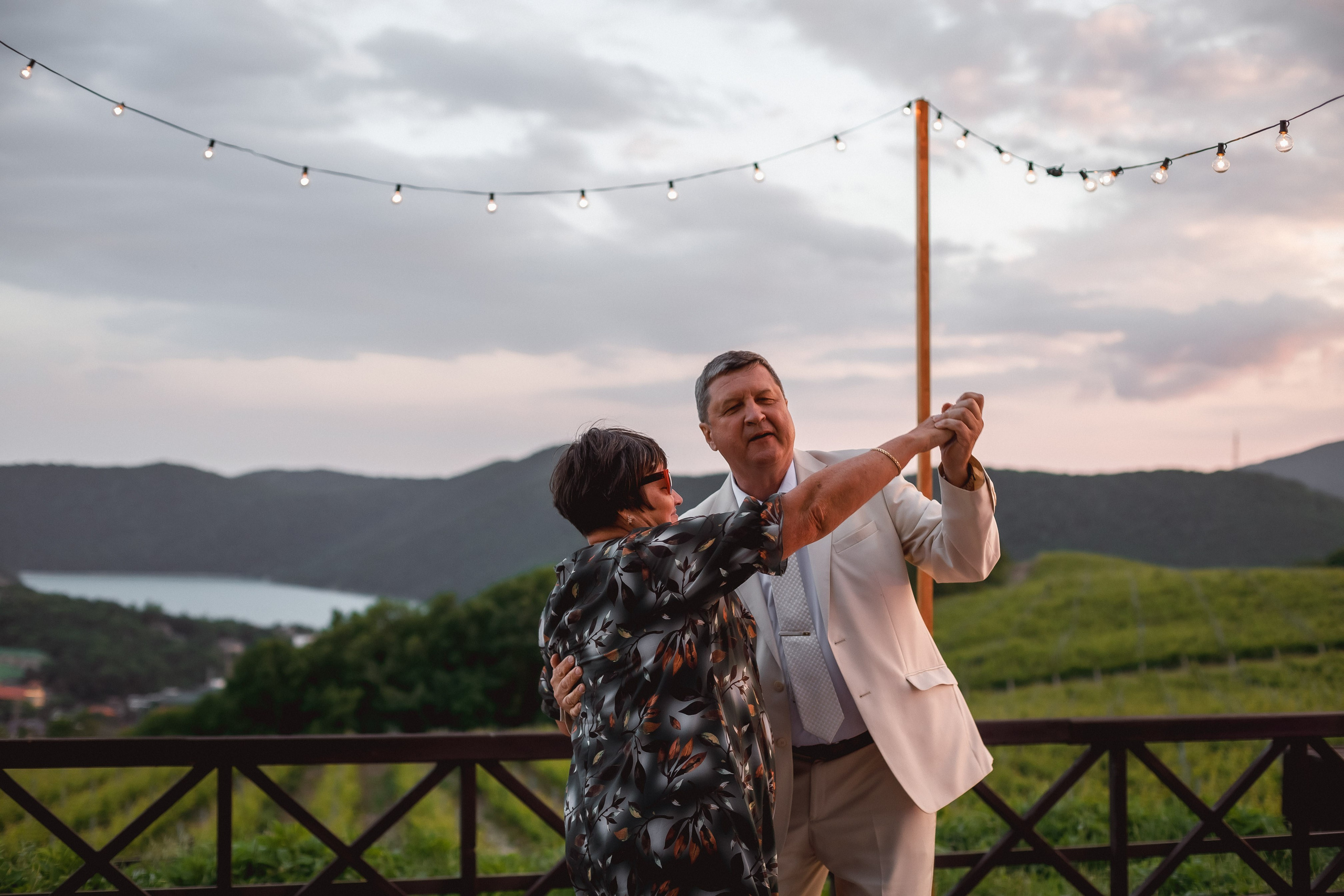 Константин и Анна. Абрау-Дюрсо. Фотограф в Москве Базанова Дарья