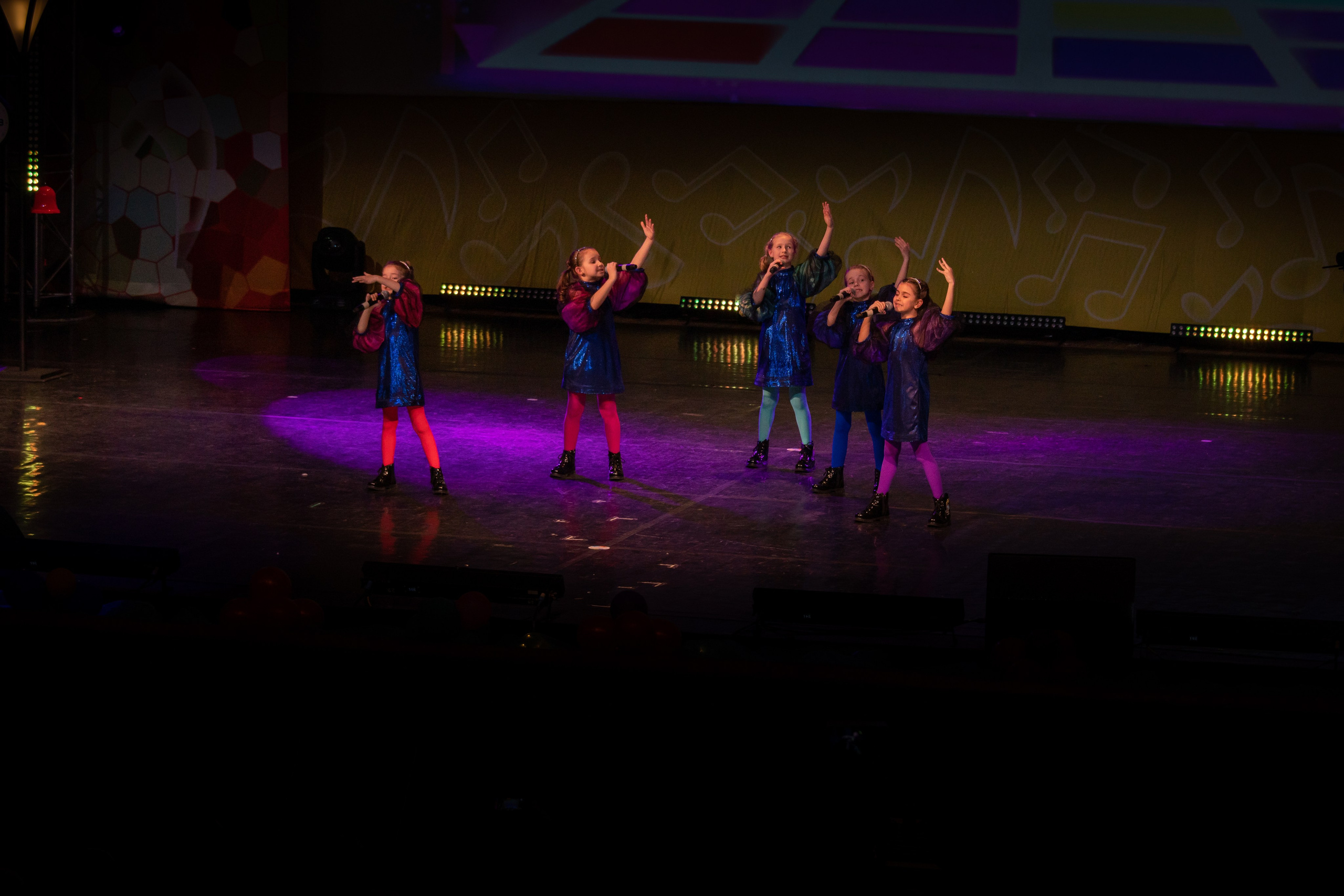 Съёмка концерта для Домисольки, большой концертный зал Космос. «Студия DRONAVT`s» — видеосъёмка и фотография г. Москва