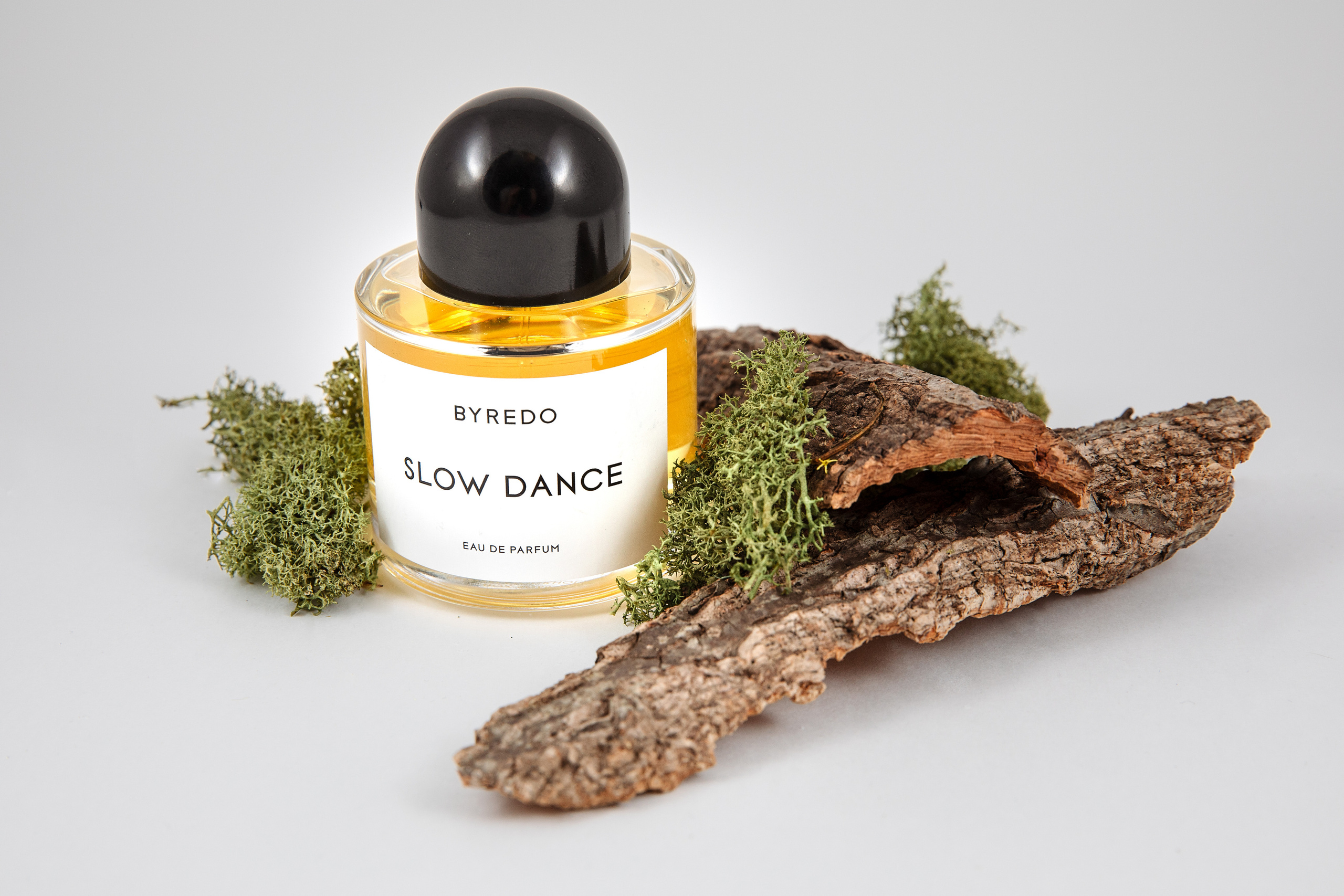 Рекламная фотография Москва | Контент для брендов | Предметная съемка. Фотограф брендов и бизнеса в Москве Алексей Сентюрин