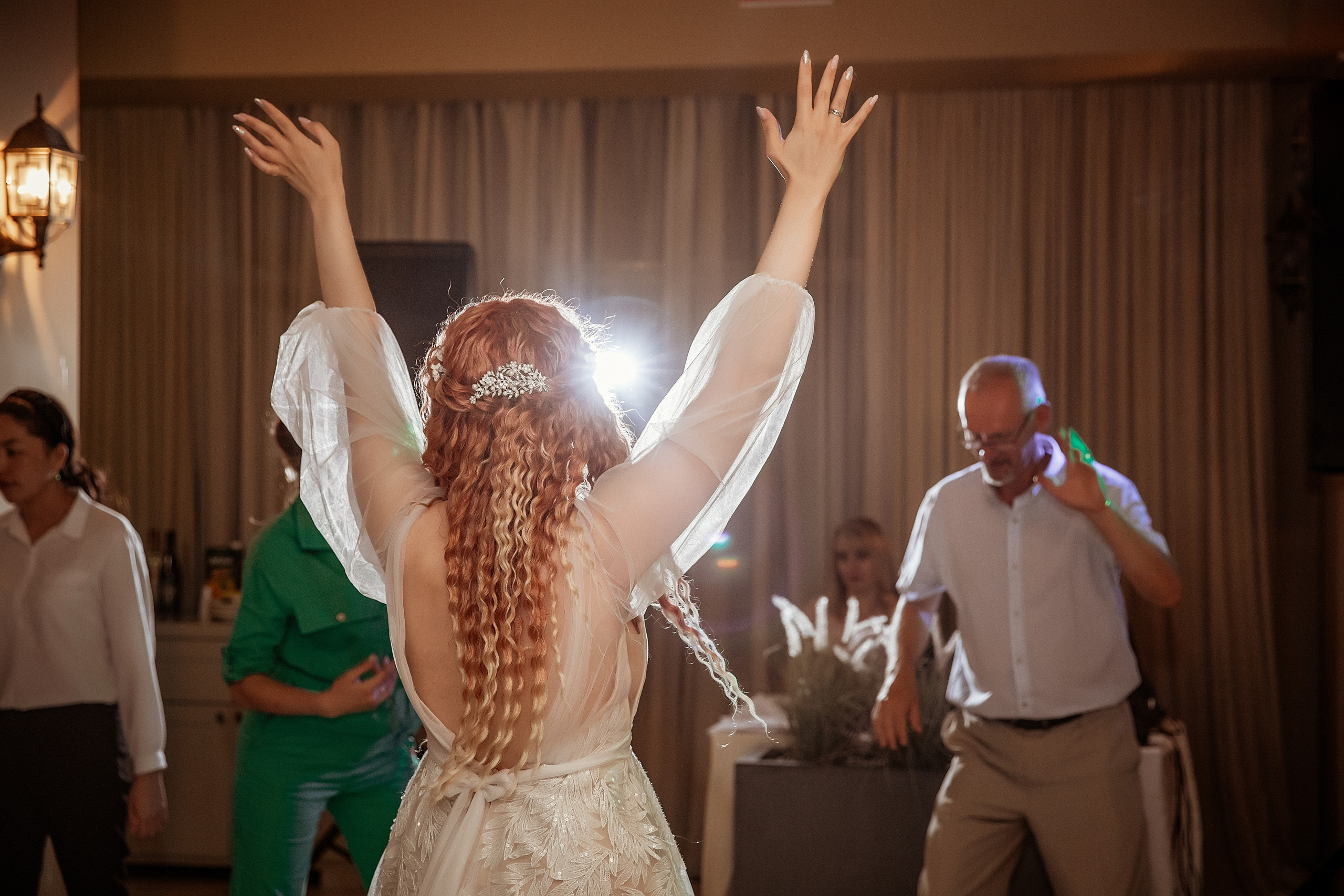 Стильная свадебная фотосессия Москва | Свадебный фотограф. Фотограф брендов и бизнеса в Москве Алексей Сентюрин