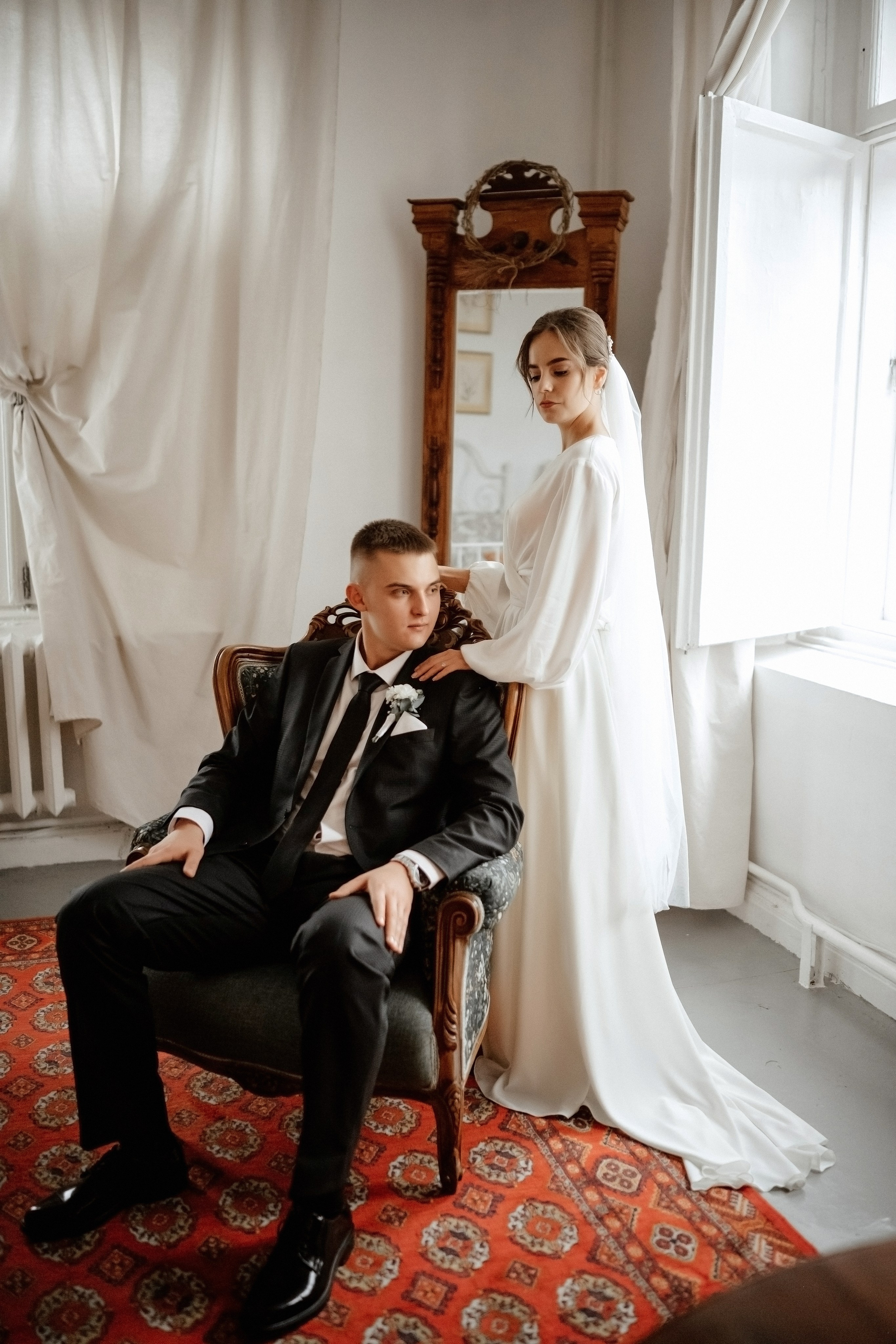 Свадебная фотосессия в Ливадийском дворце. Свадебный и семейный фотограф и видеограф, Крым, Москва, Санкт -Петербург