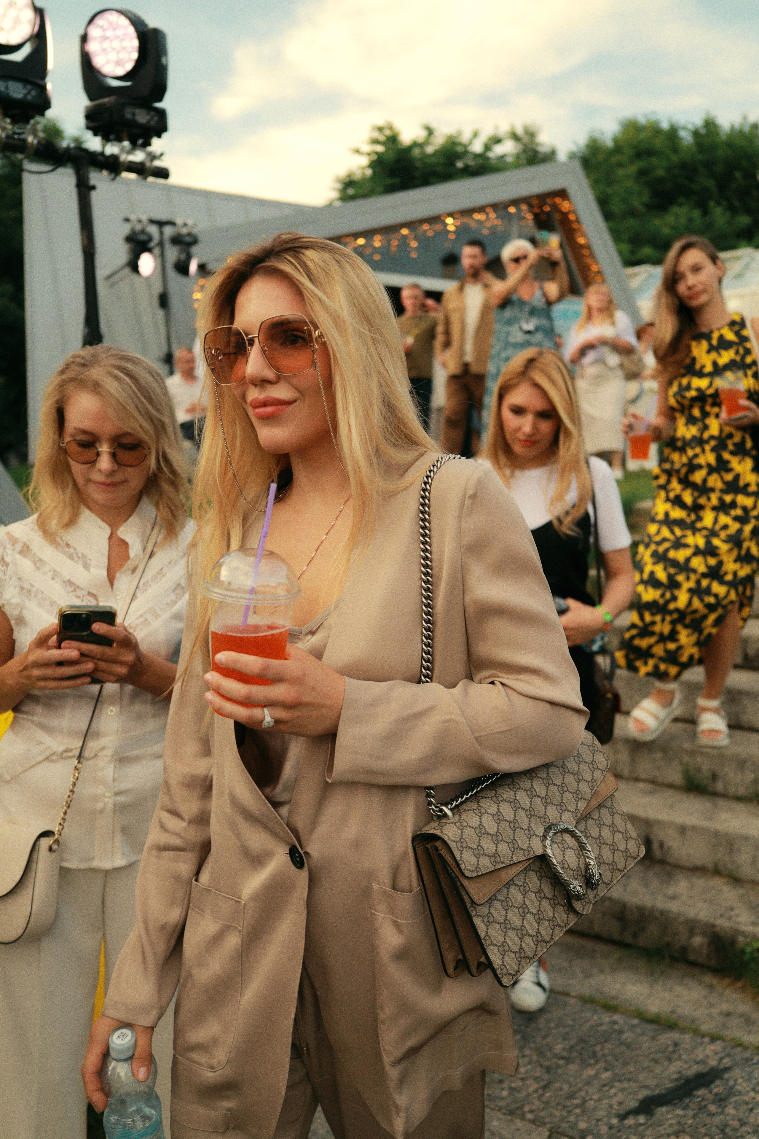 Атмо. Фотограф во Владимире, Москве и Суздале — Полина Романычева