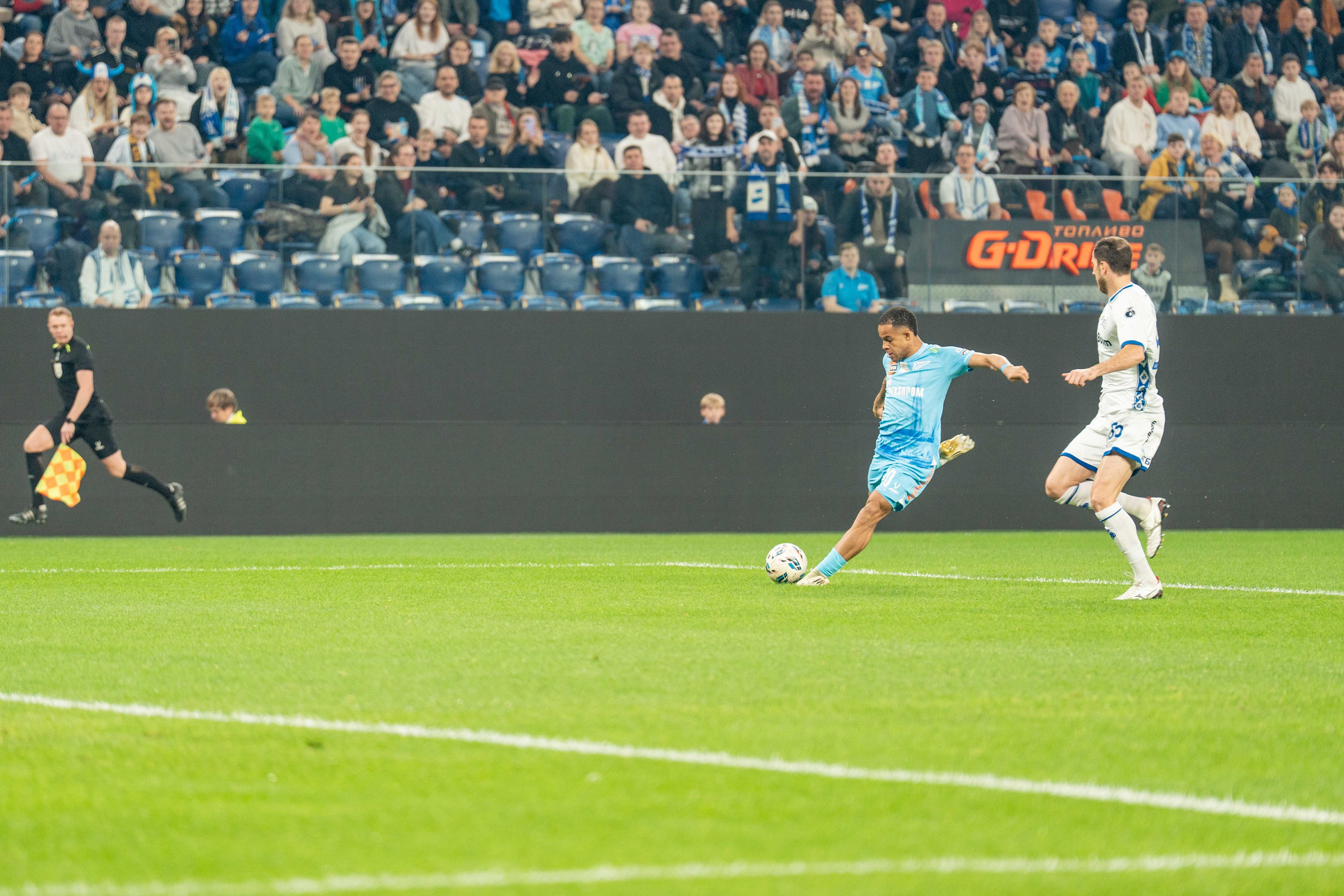 Зенит — Динамо (Москва): фотогалерея РПЛ, 13 тур на Газпром Арене | Антон Гауф. Спортивный фотограф в Санкт-Петербурге | Антон Гауф