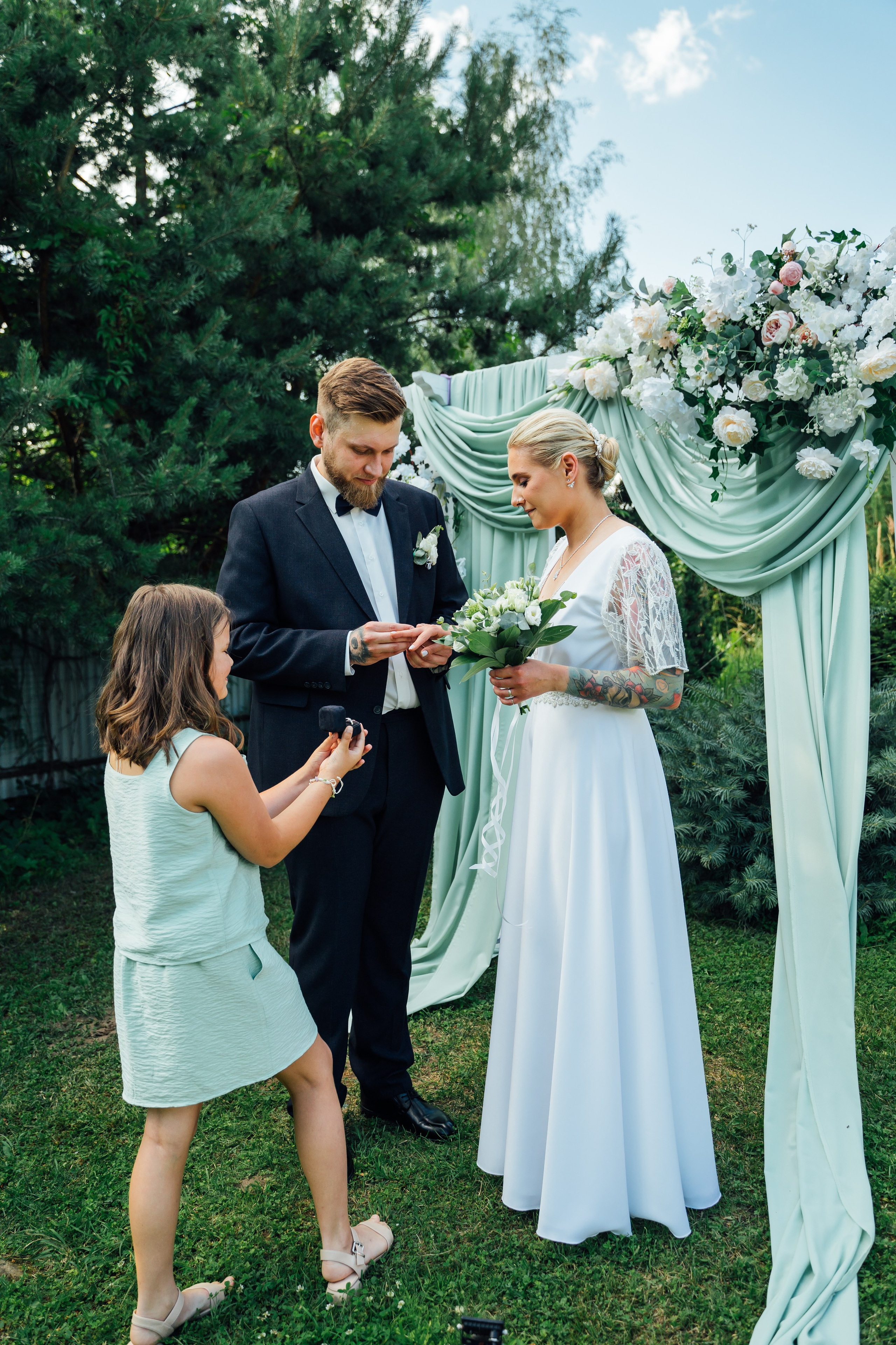 Дмитрий и Елизавета — свадебный день 25.07.2025. Свадебный фотограф в Коломне, Воскресенске, Егорьевске Владимир Петров