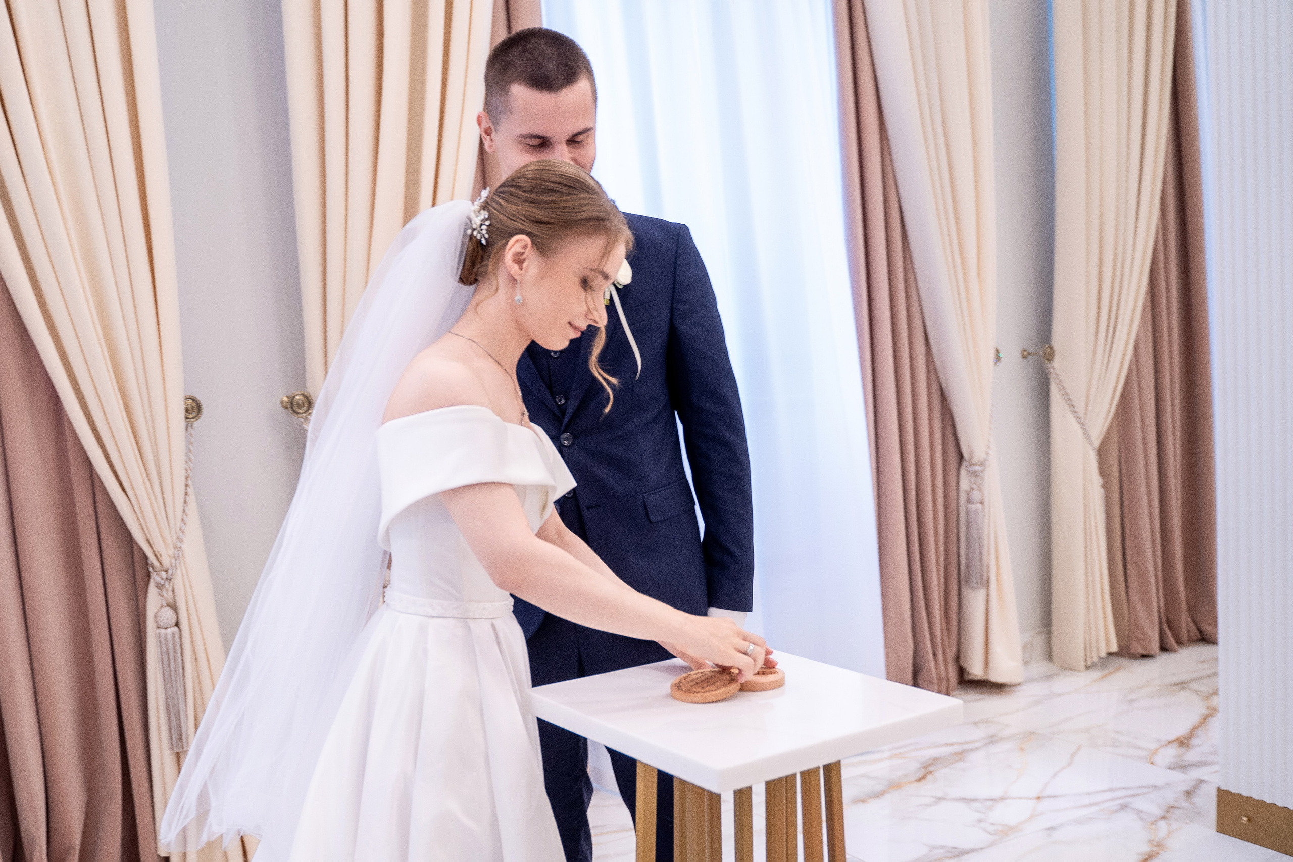 Александр и Виктория. Архив