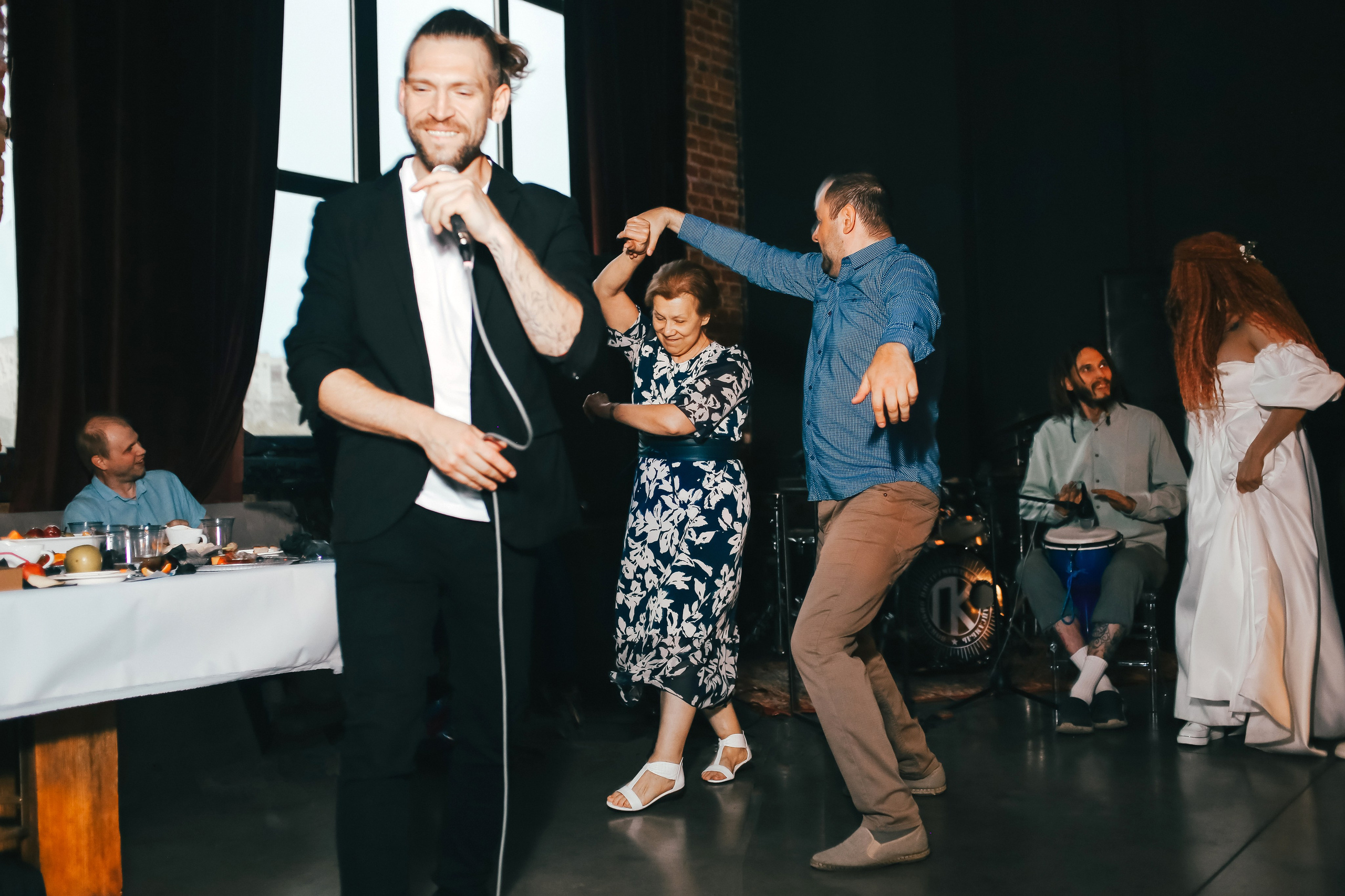 Свадебный банкет Алисы и Вадима. Фотограф в Челябинске Ополихина Анна