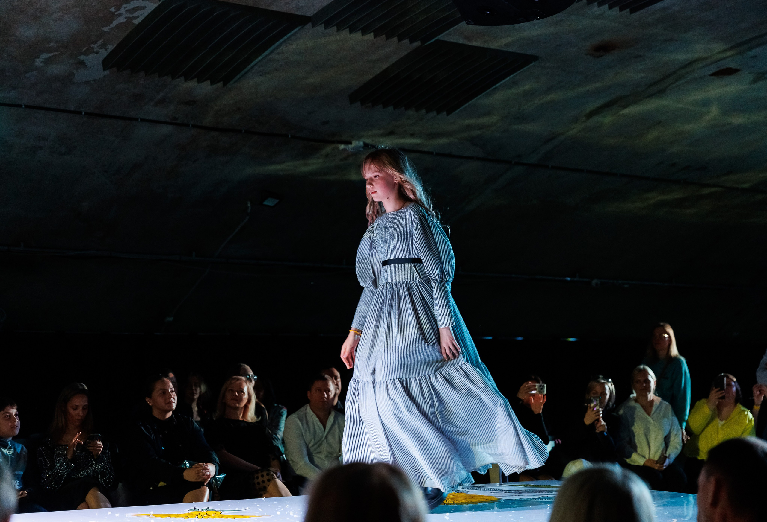 Показ Надежды Шибиной от журнала «Жираf». Фотограф Новосибирск — Наталья Гресь