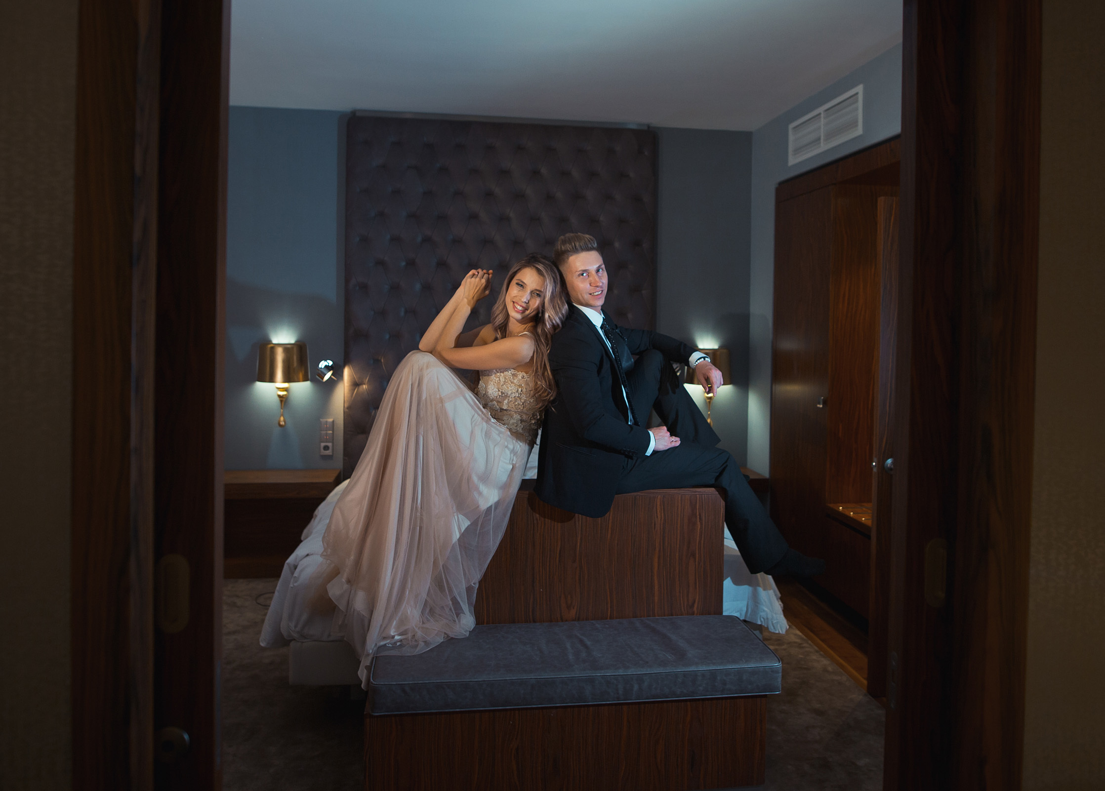 Организация свадьбы, свадебный ведущий, сборы невесты, встреча молодож. Свадебный фотограф в СПб Сергей Малиновский